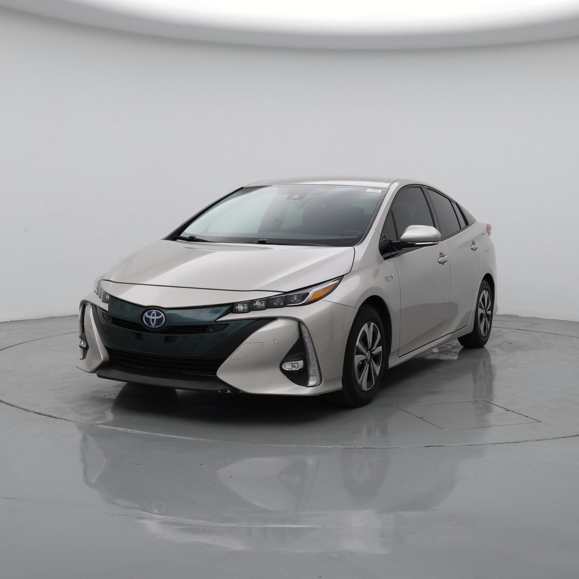 Thumbnail: 2019 Toyota Prius Prime - 4