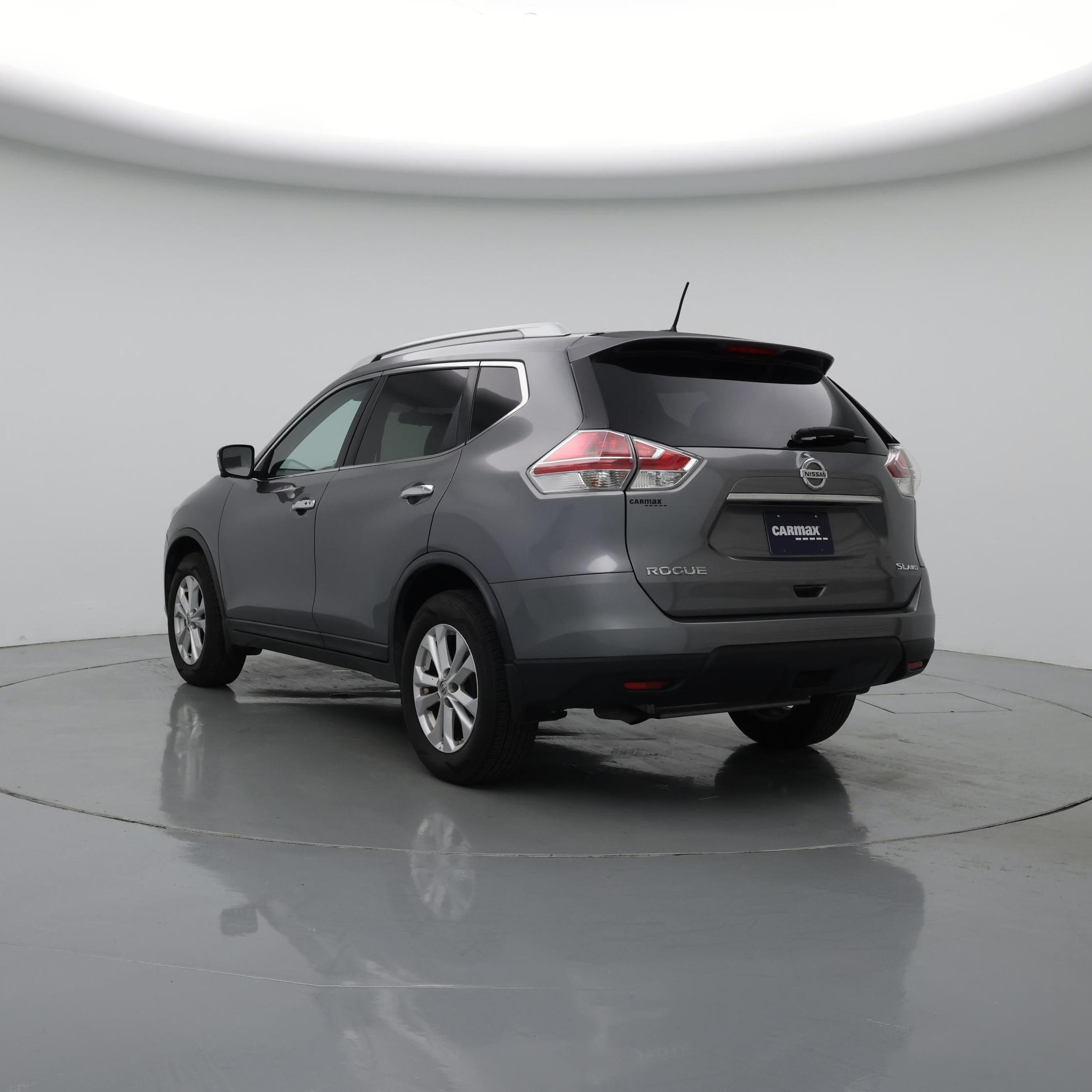 Thumbnail: 2016 Nissan Rogue - 2