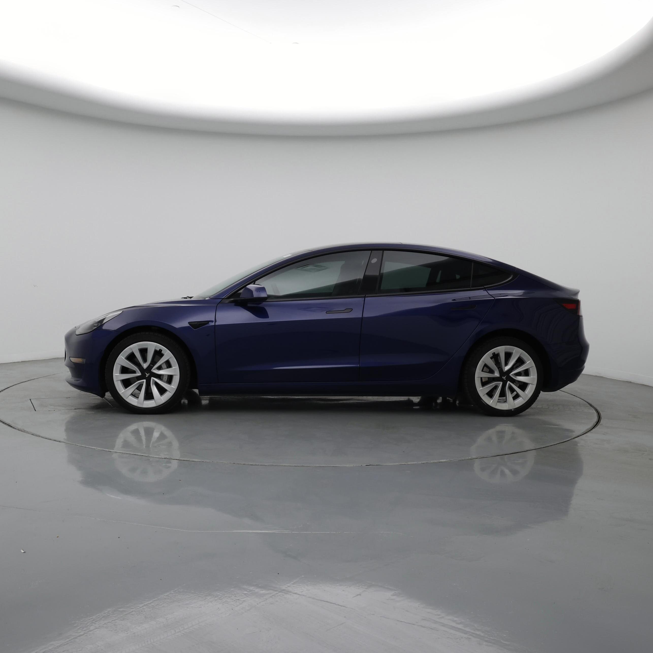 Thumbnail: 2023 Tesla Model 3 - 3
