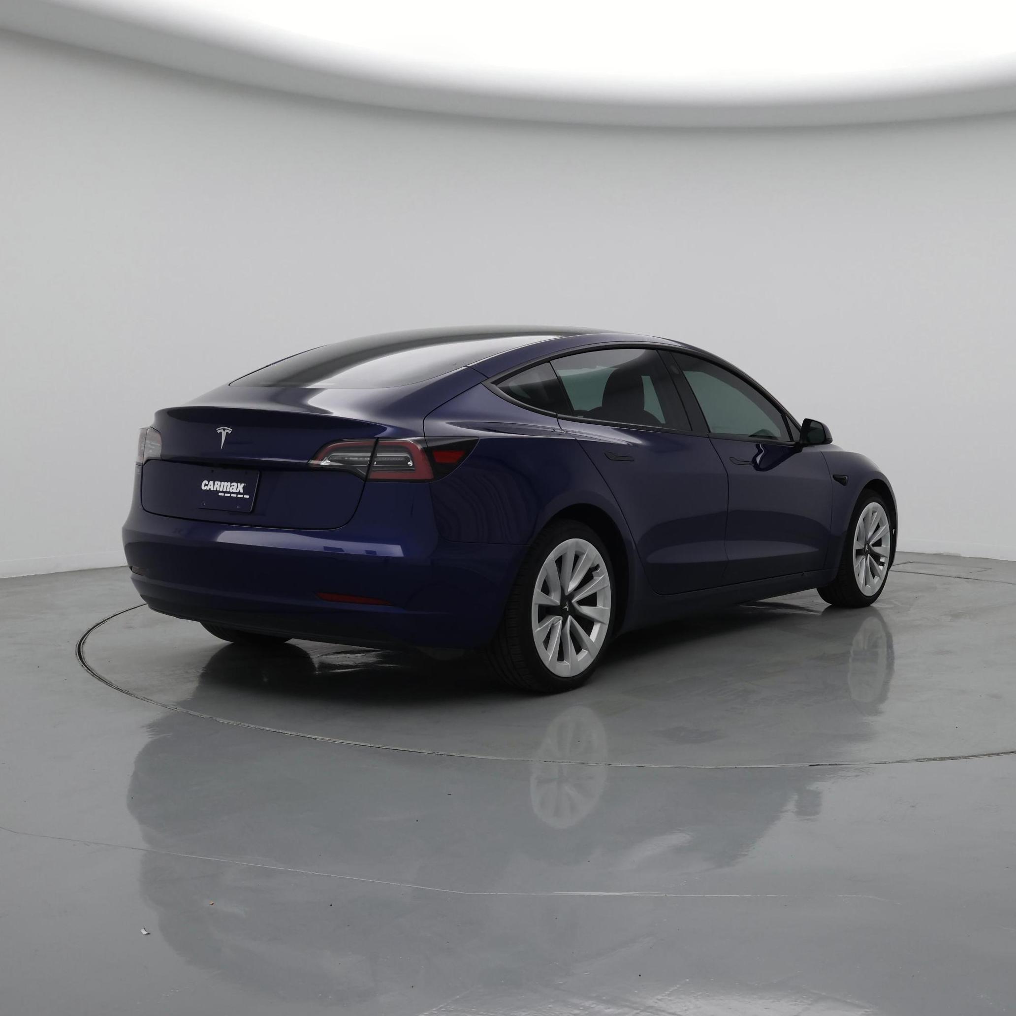 Thumbnail: 2023 Tesla Model 3 - 8