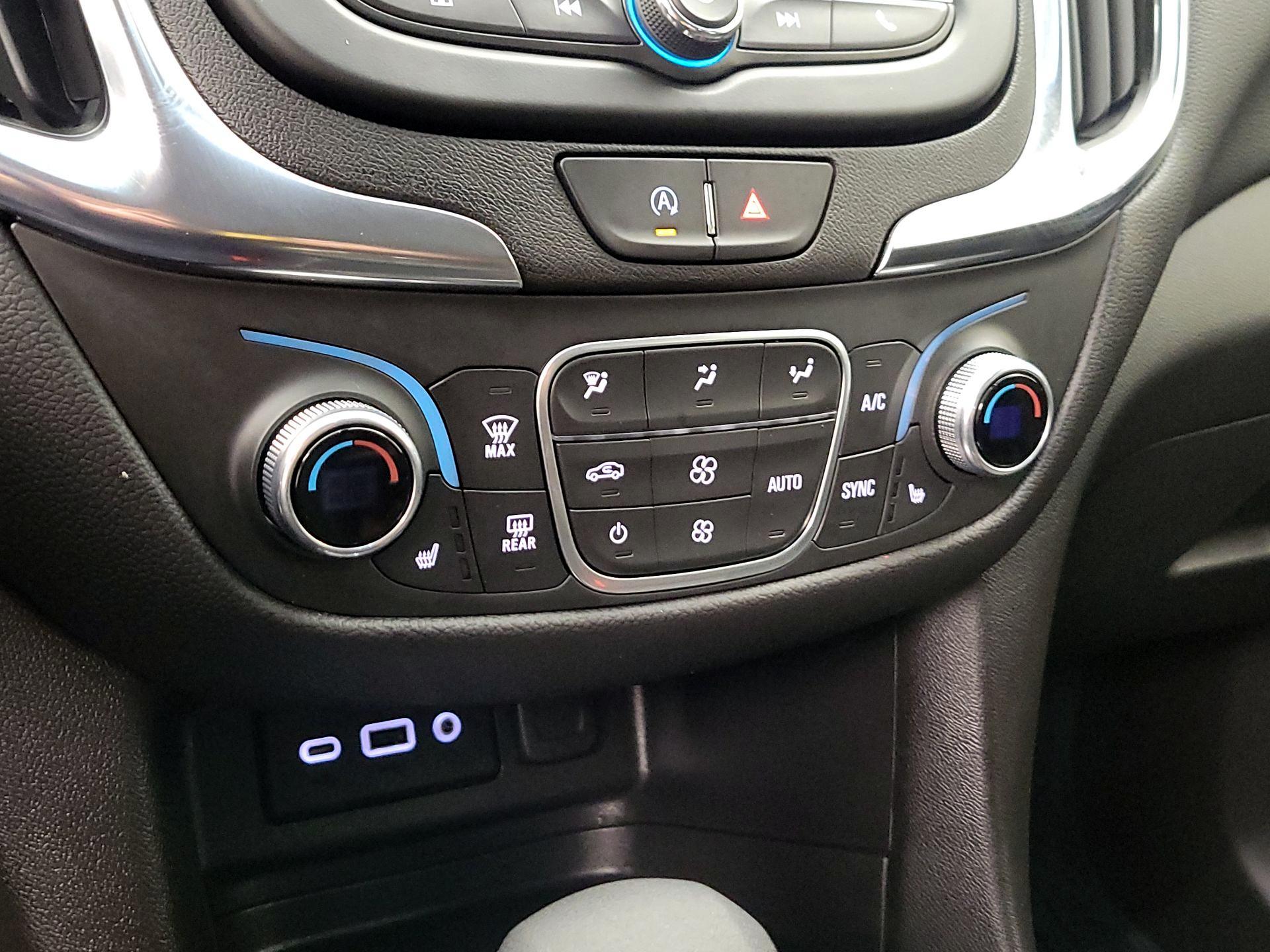 Thumbnail: 2024 Chevrolet Equinox - 16