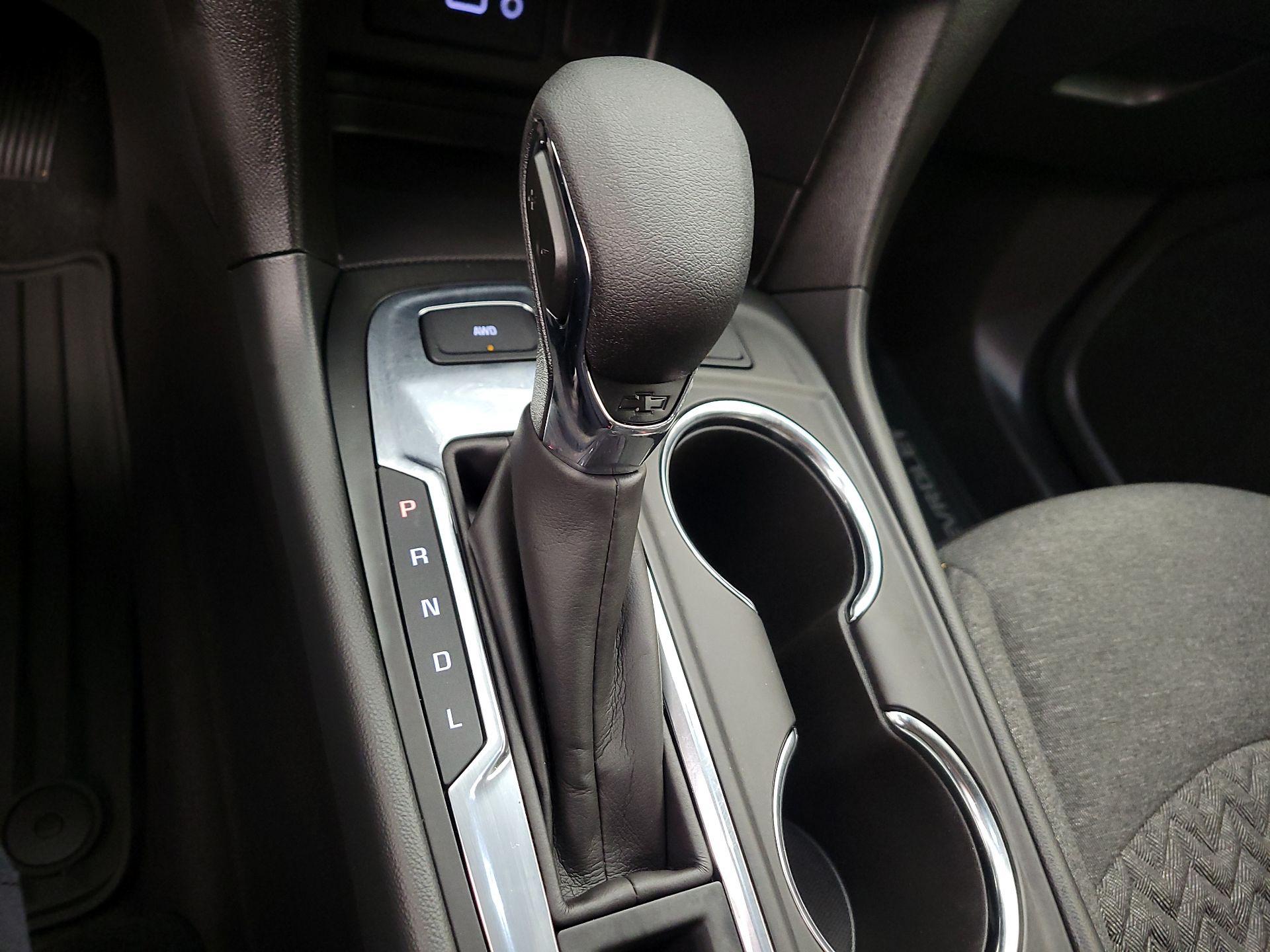 Thumbnail: 2024 Chevrolet Equinox - 17