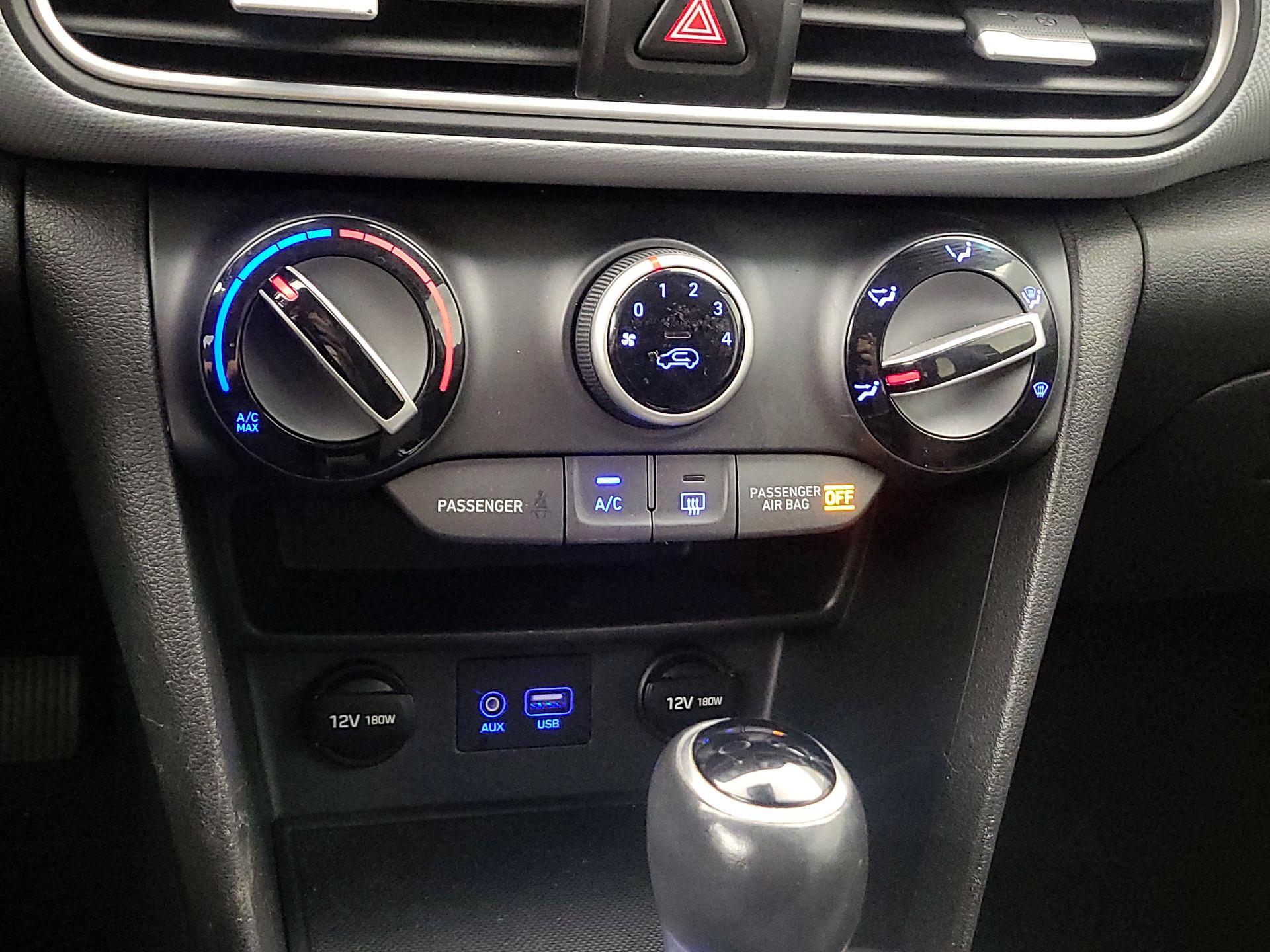 Thumbnail: 2018 Hyundai Kona - 16