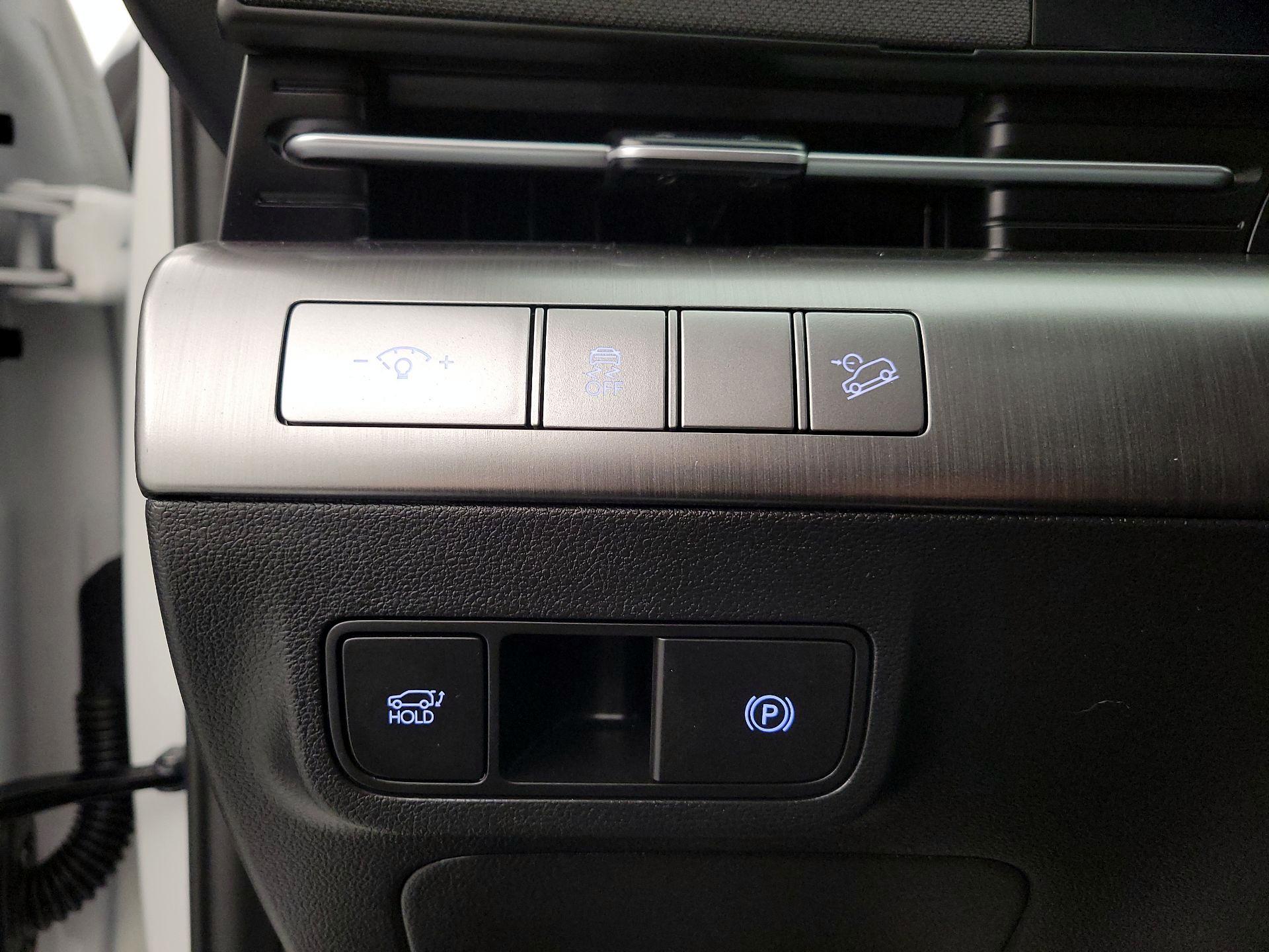 Thumbnail: 2025 Hyundai Kona - 13