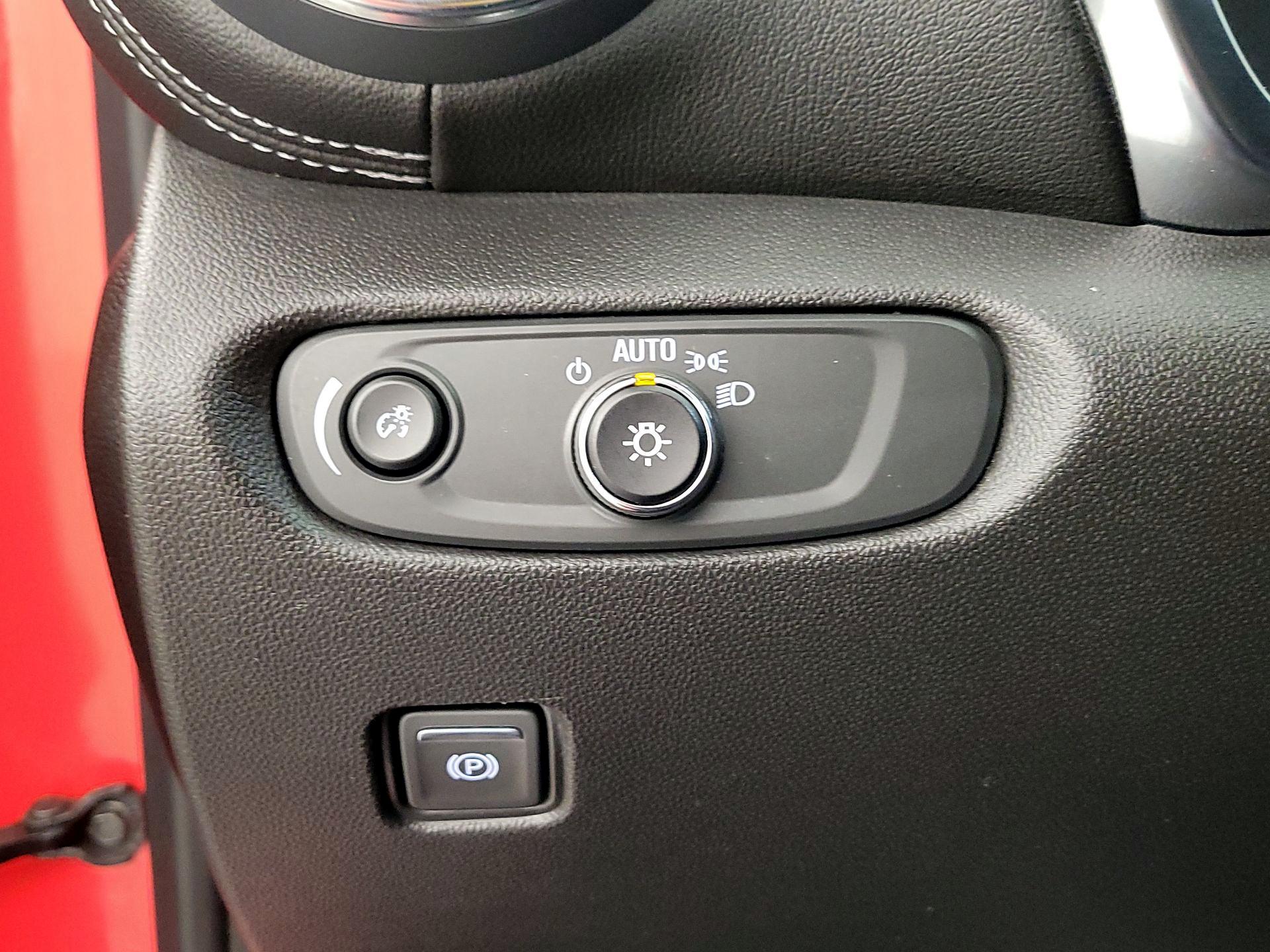 Thumbnail: 2025 Chevrolet Blazer - 13