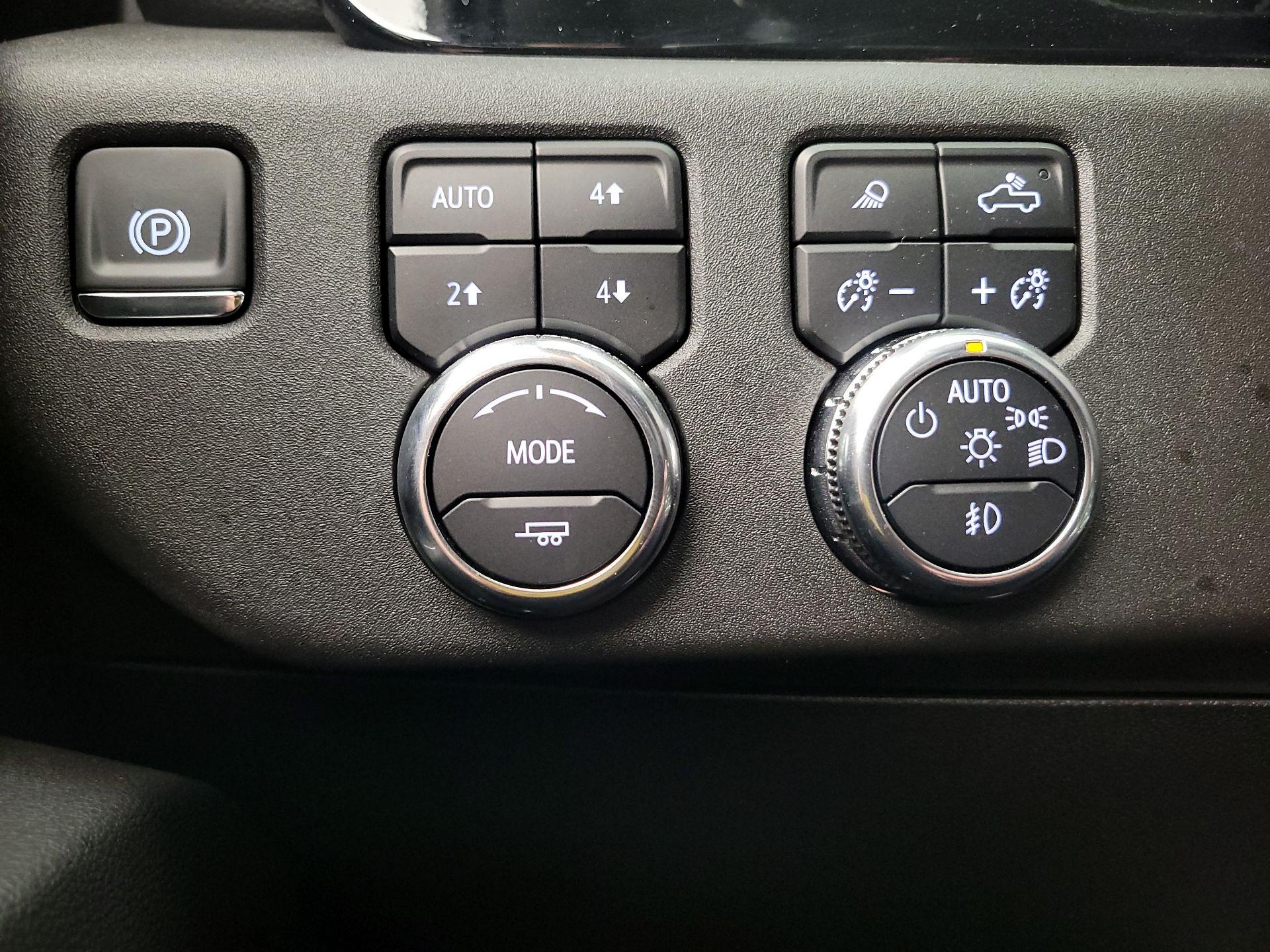 Thumbnail: 2025 GMC Sierra 1500 - 13