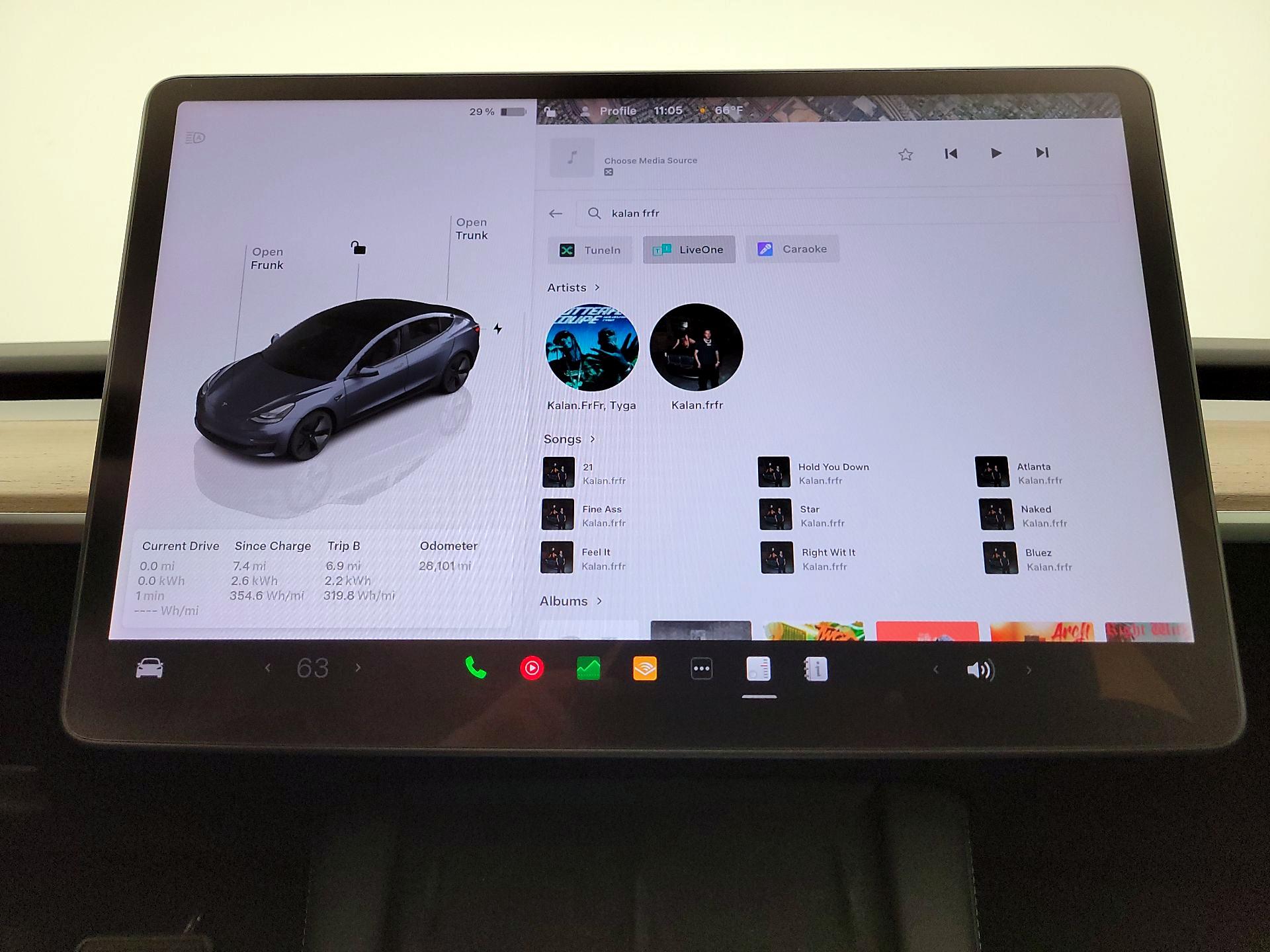 Thumbnail: 2023 Tesla Model 3 - 15