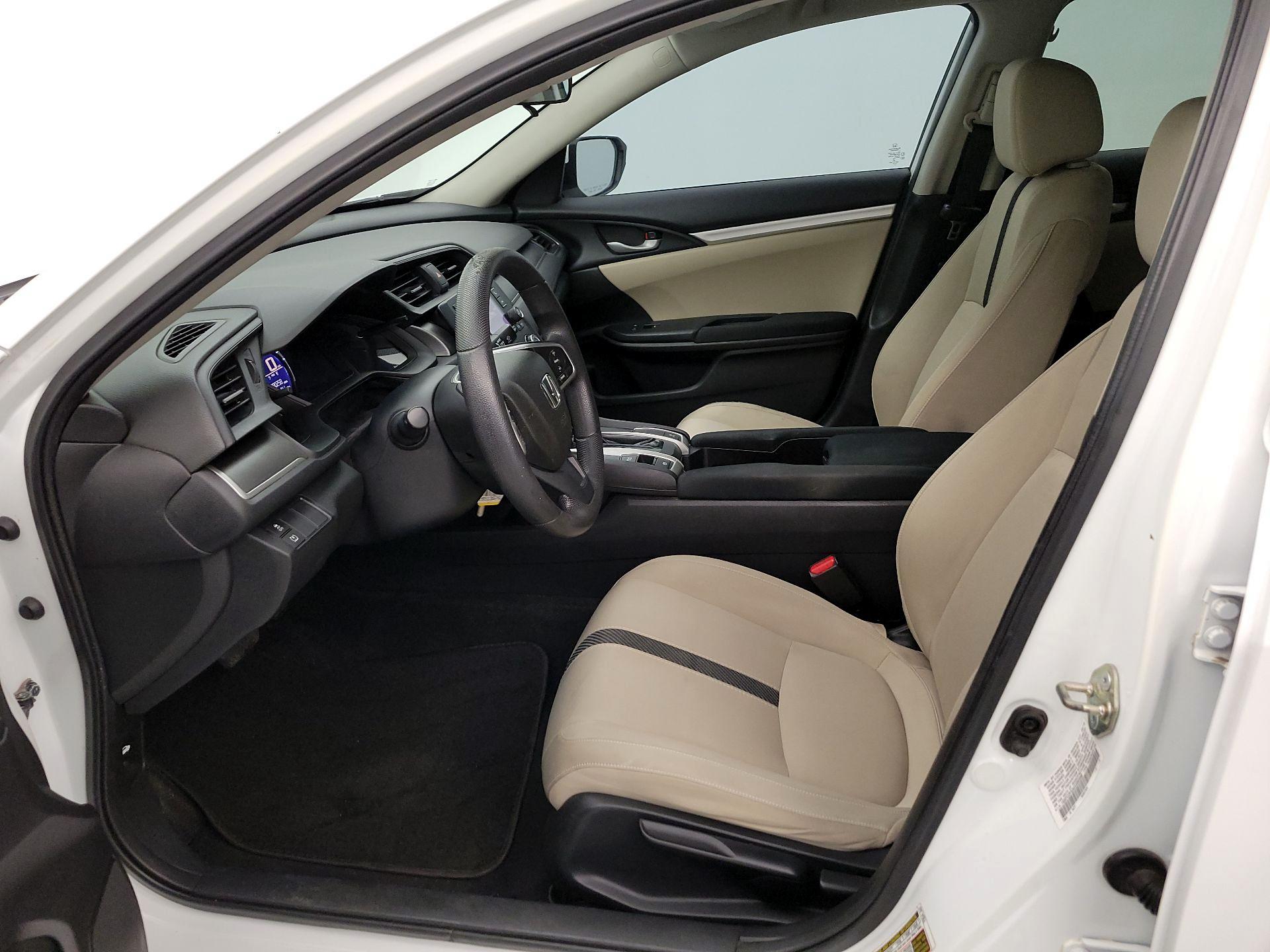 Thumbnail: 2016 Honda Civic - 11