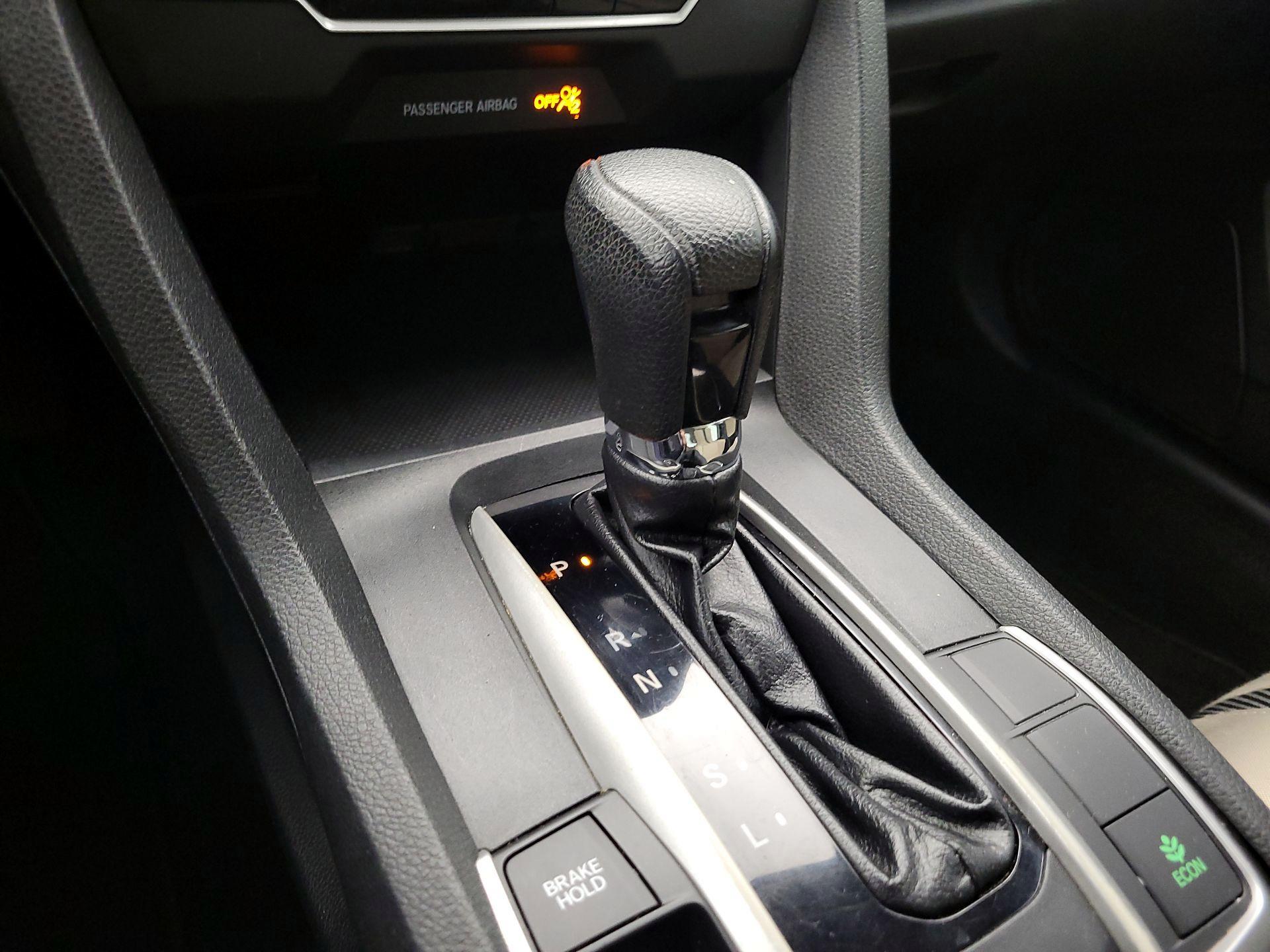 Thumbnail: 2016 Honda Civic - 17