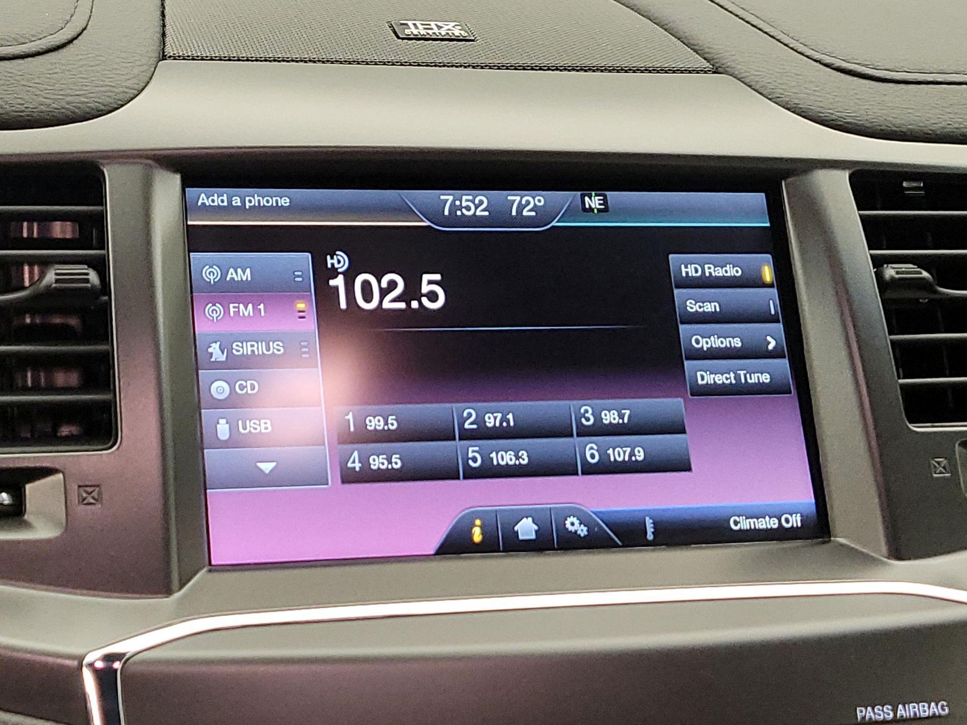 Thumbnail: 2015 Lincoln MKS - 15