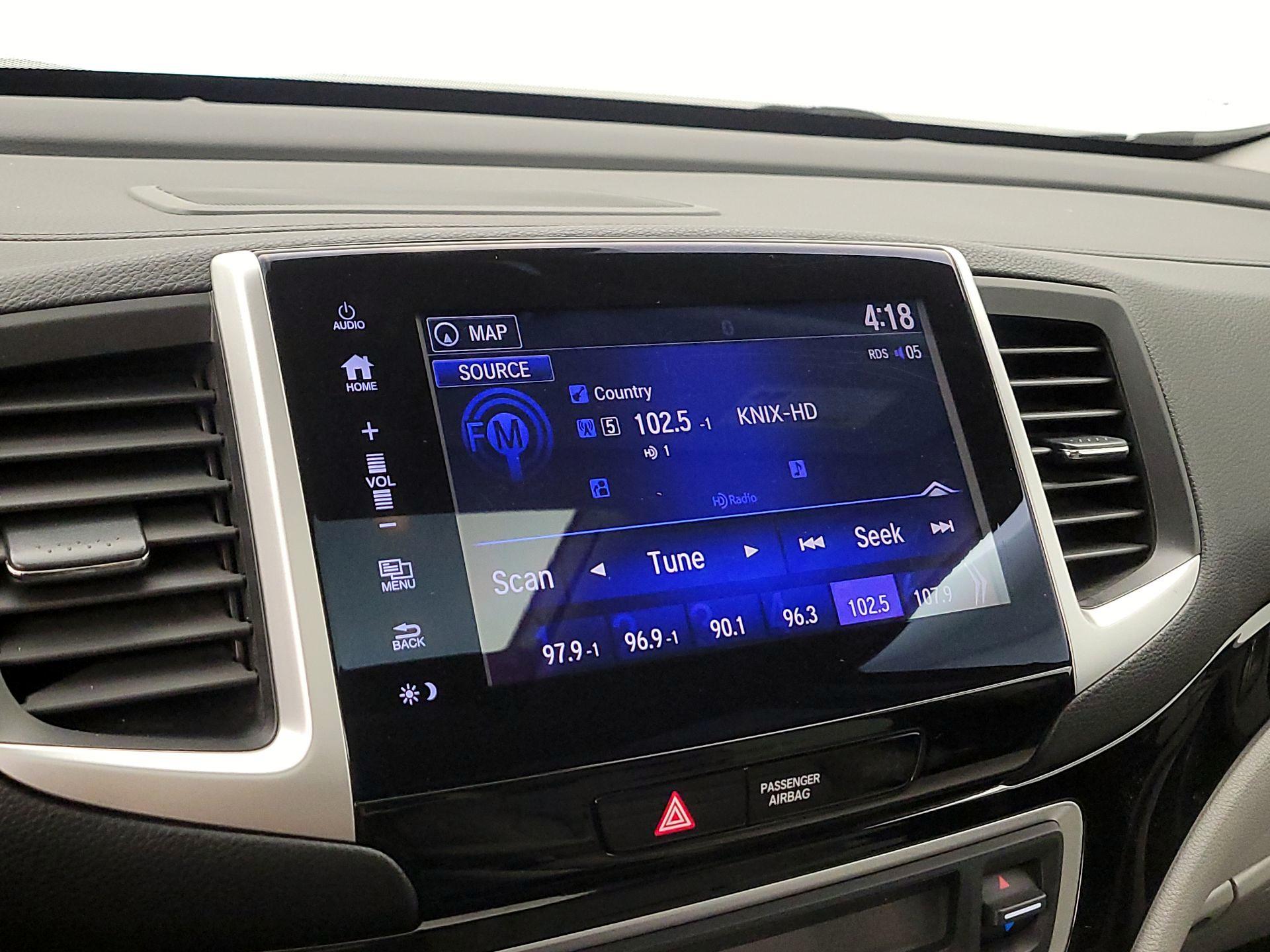 Thumbnail: 2017 Honda Ridgeline - 16