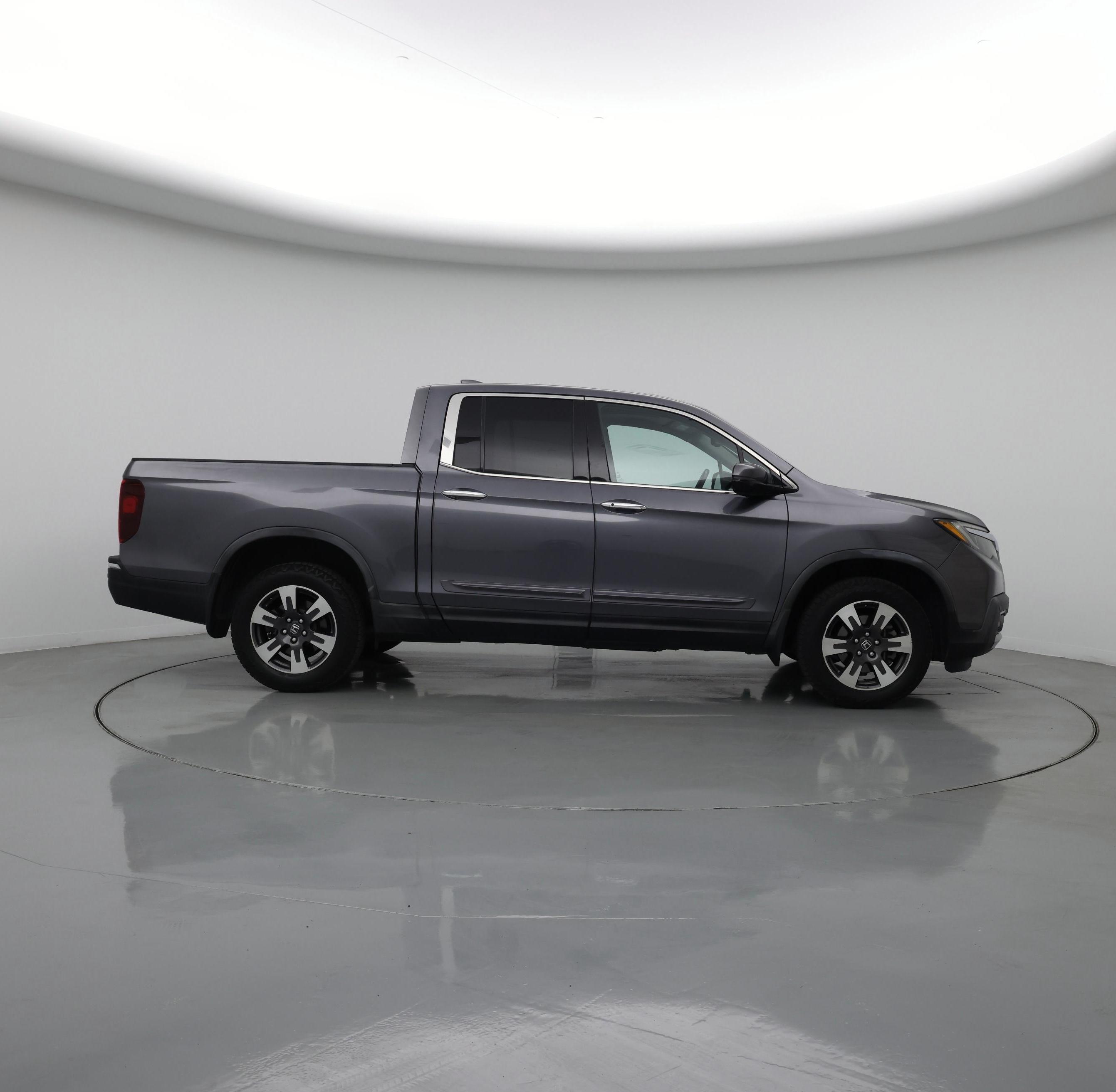 Thumbnail: 2017 Honda Ridgeline - 7