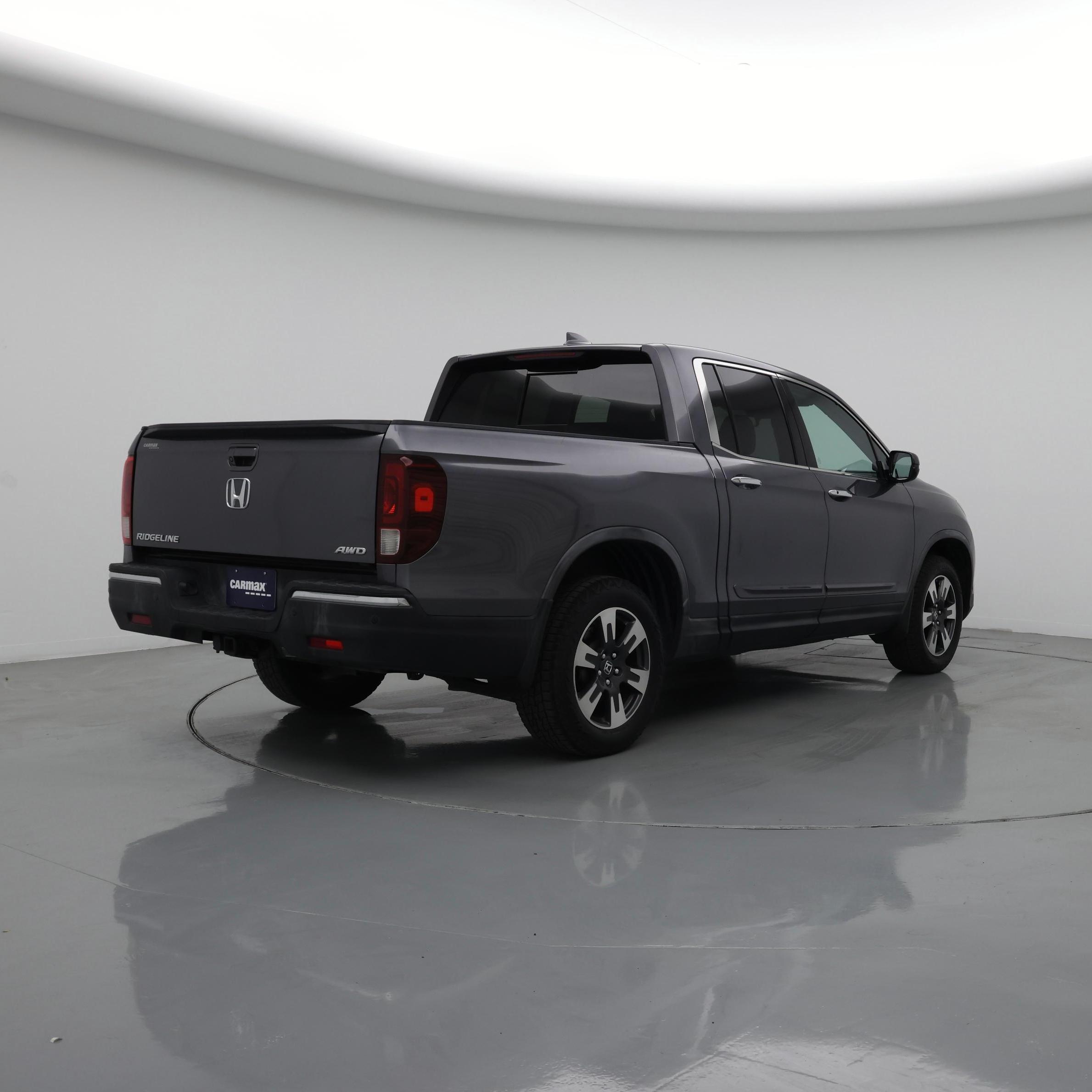 Thumbnail: 2017 Honda Ridgeline - 8