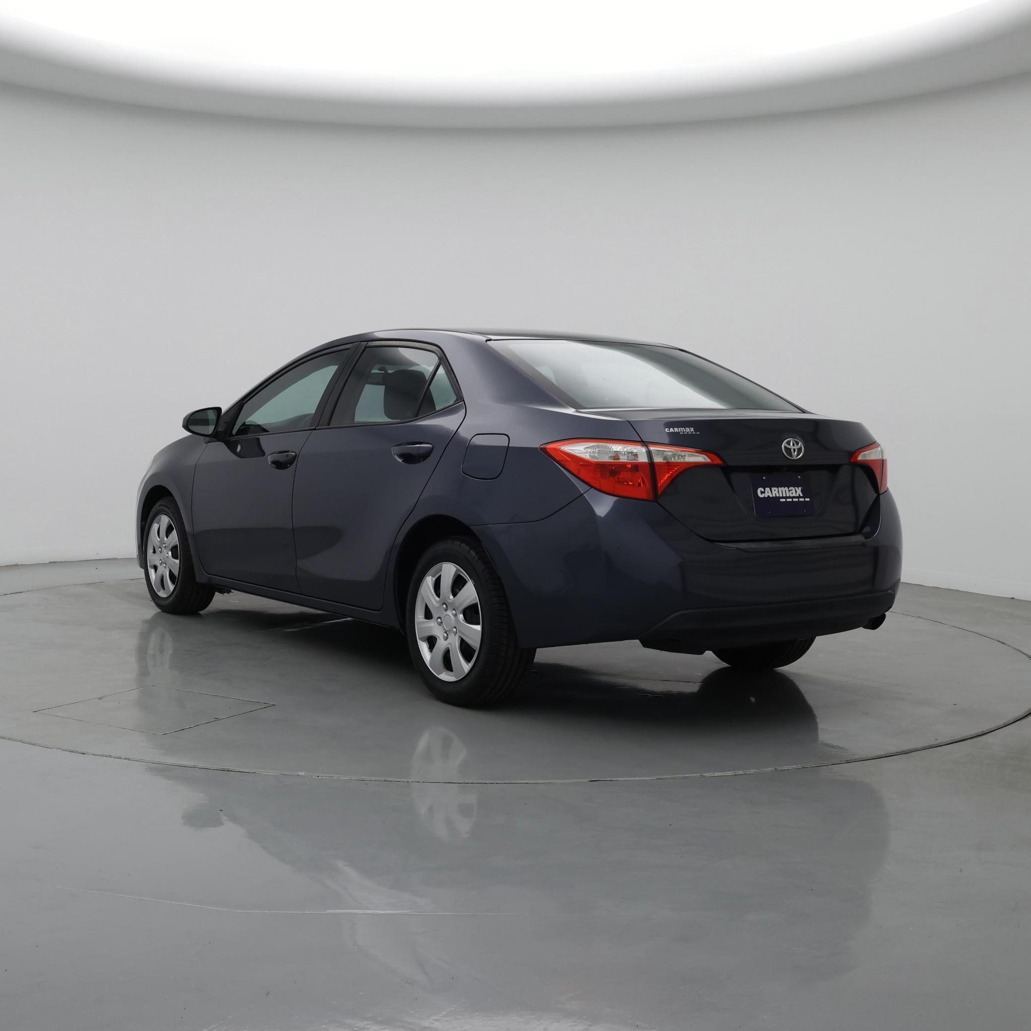 Thumbnail: 2015 Toyota Corolla - 2