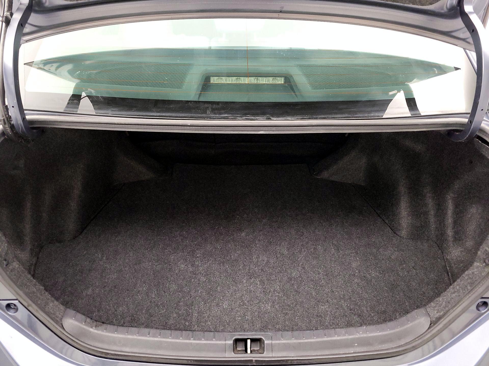 Thumbnail: 2015 Toyota Corolla - 20