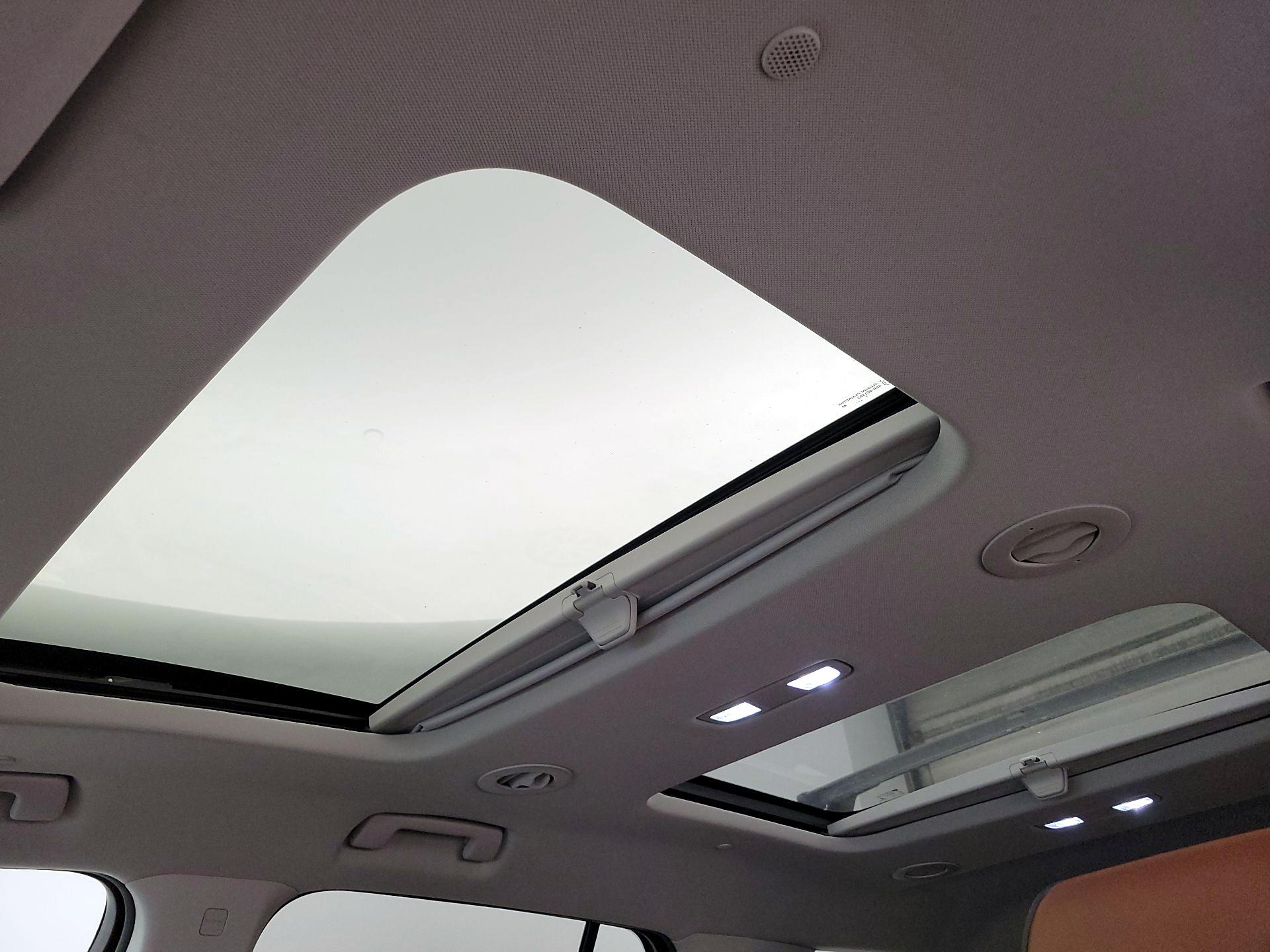 Thumbnail: 2018 Chevrolet Traverse - 20