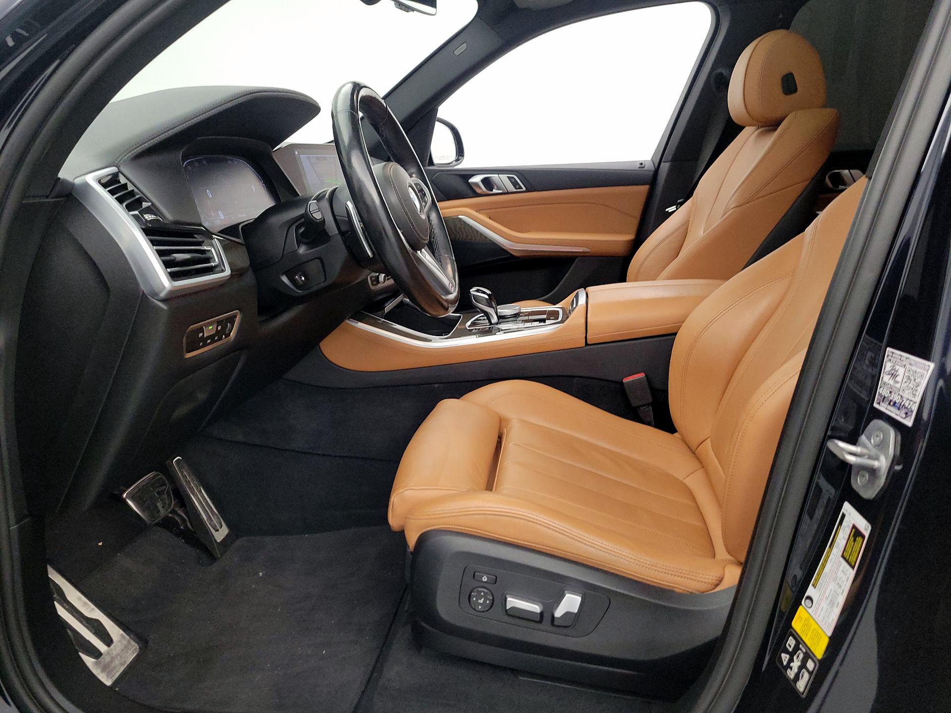 Thumbnail: 2022 BMW X5 - 11