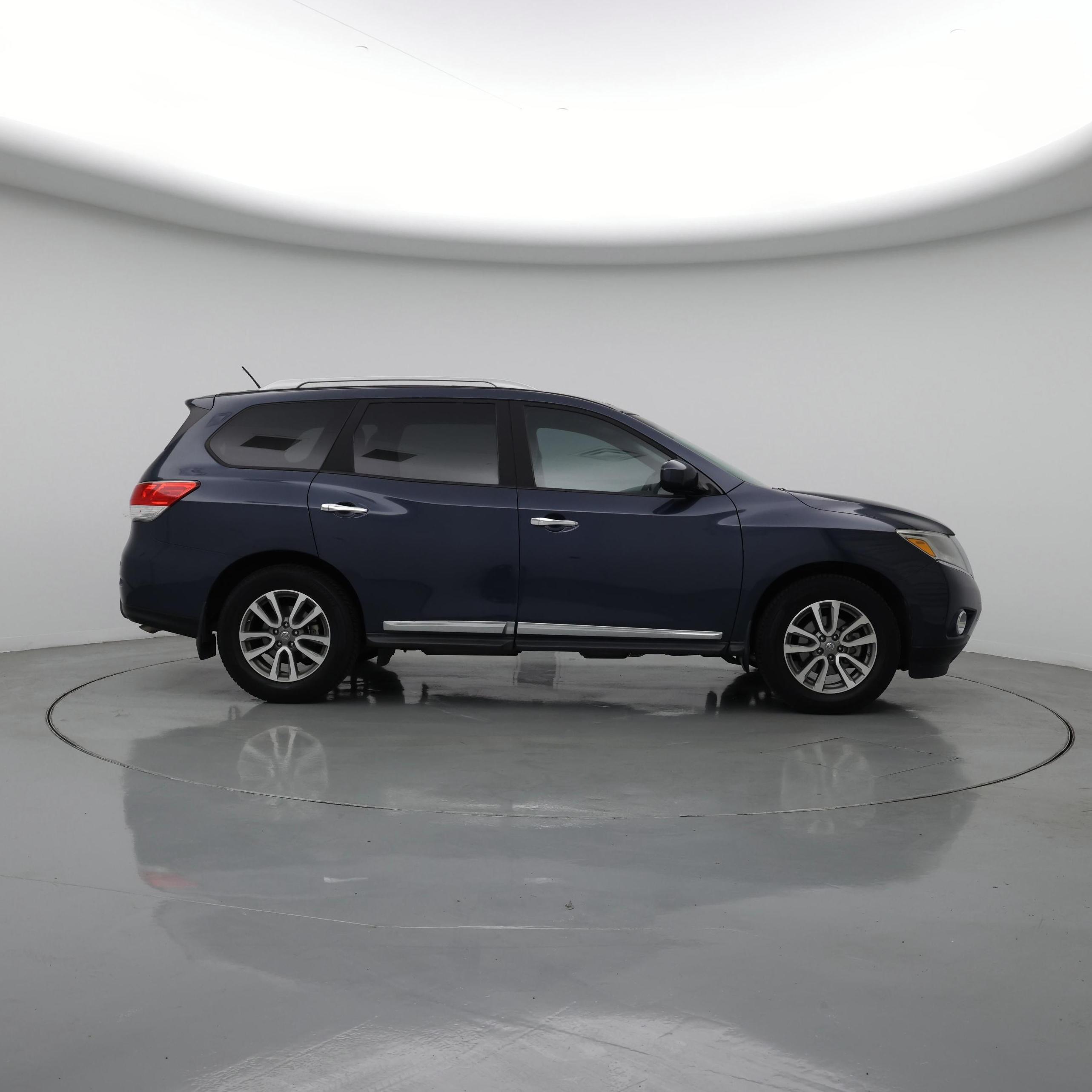 Thumbnail: 2016 Nissan Pathfinder - 7