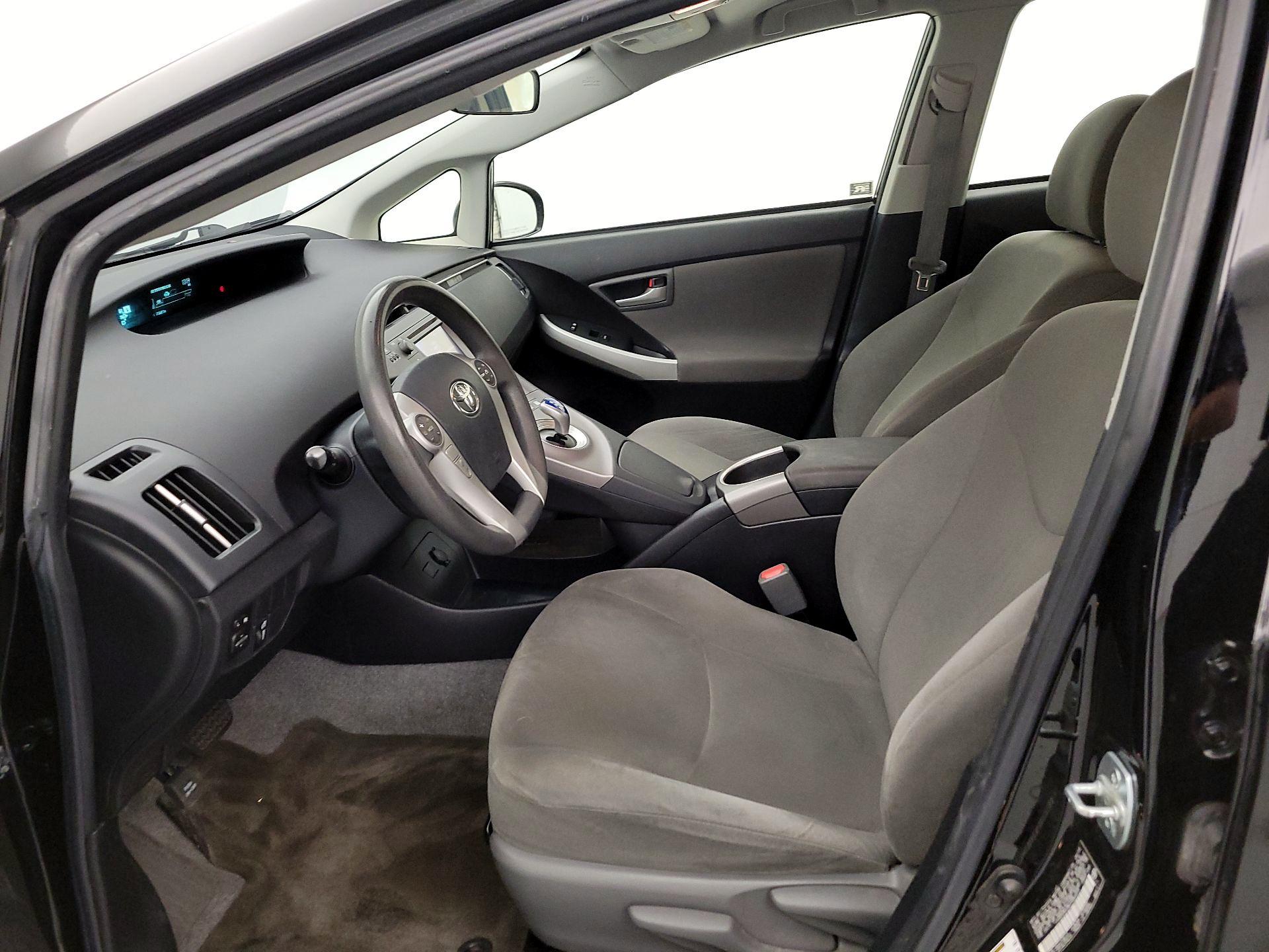 Thumbnail: 2014 Toyota Prius - 11