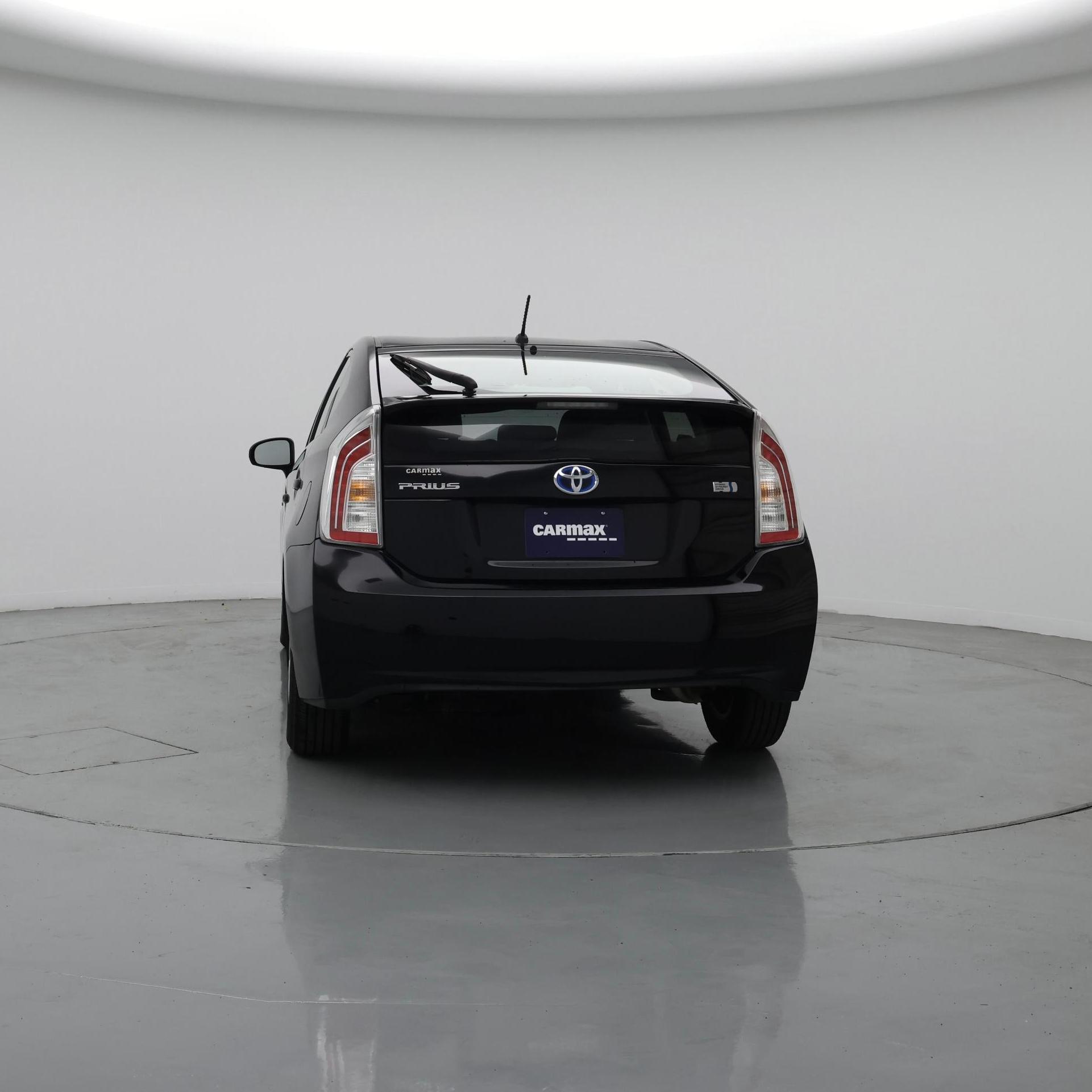 Thumbnail: 2014 Toyota Prius - 6