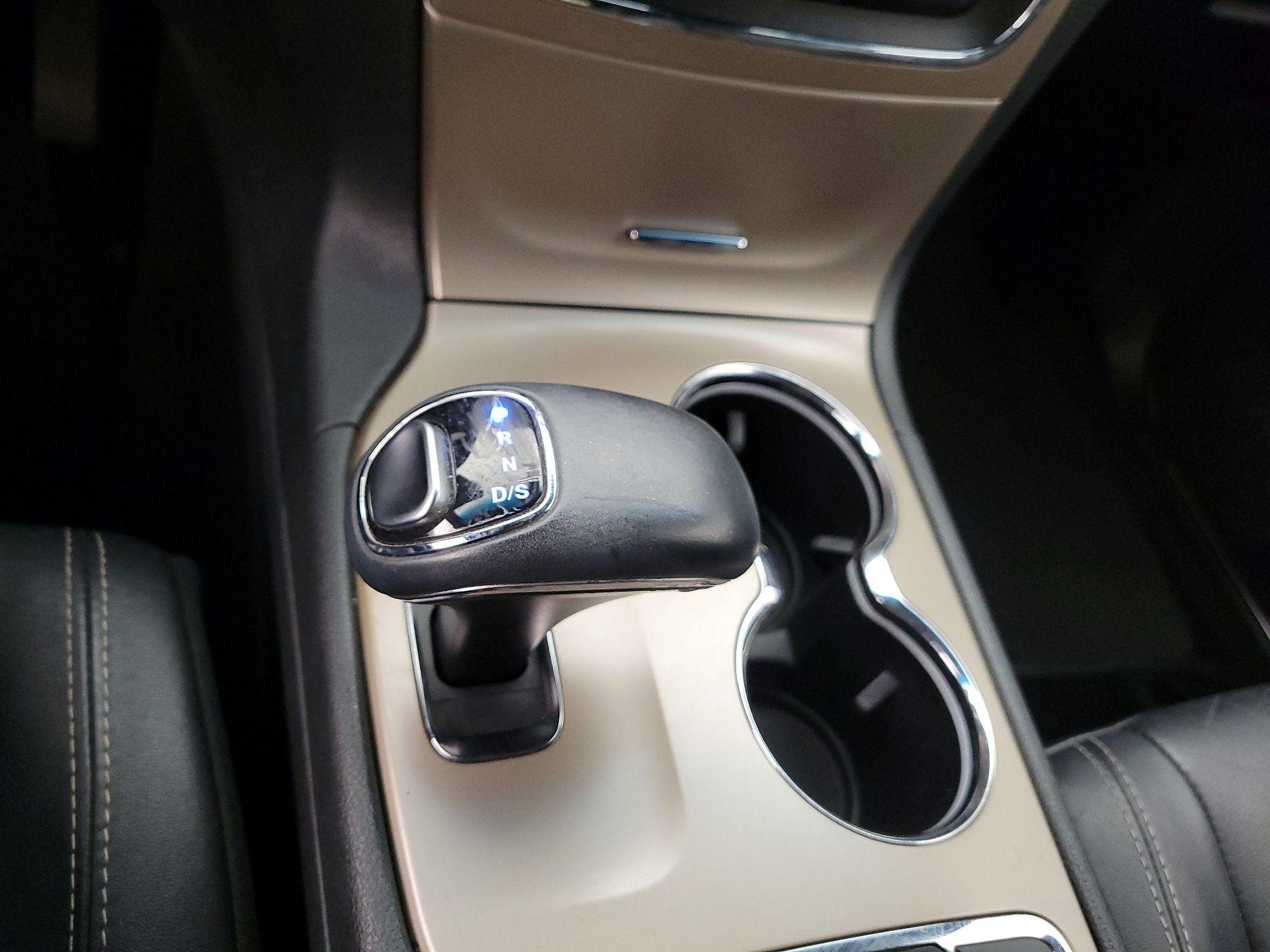 Thumbnail: 2014 Jeep Grand Cherokee - 18