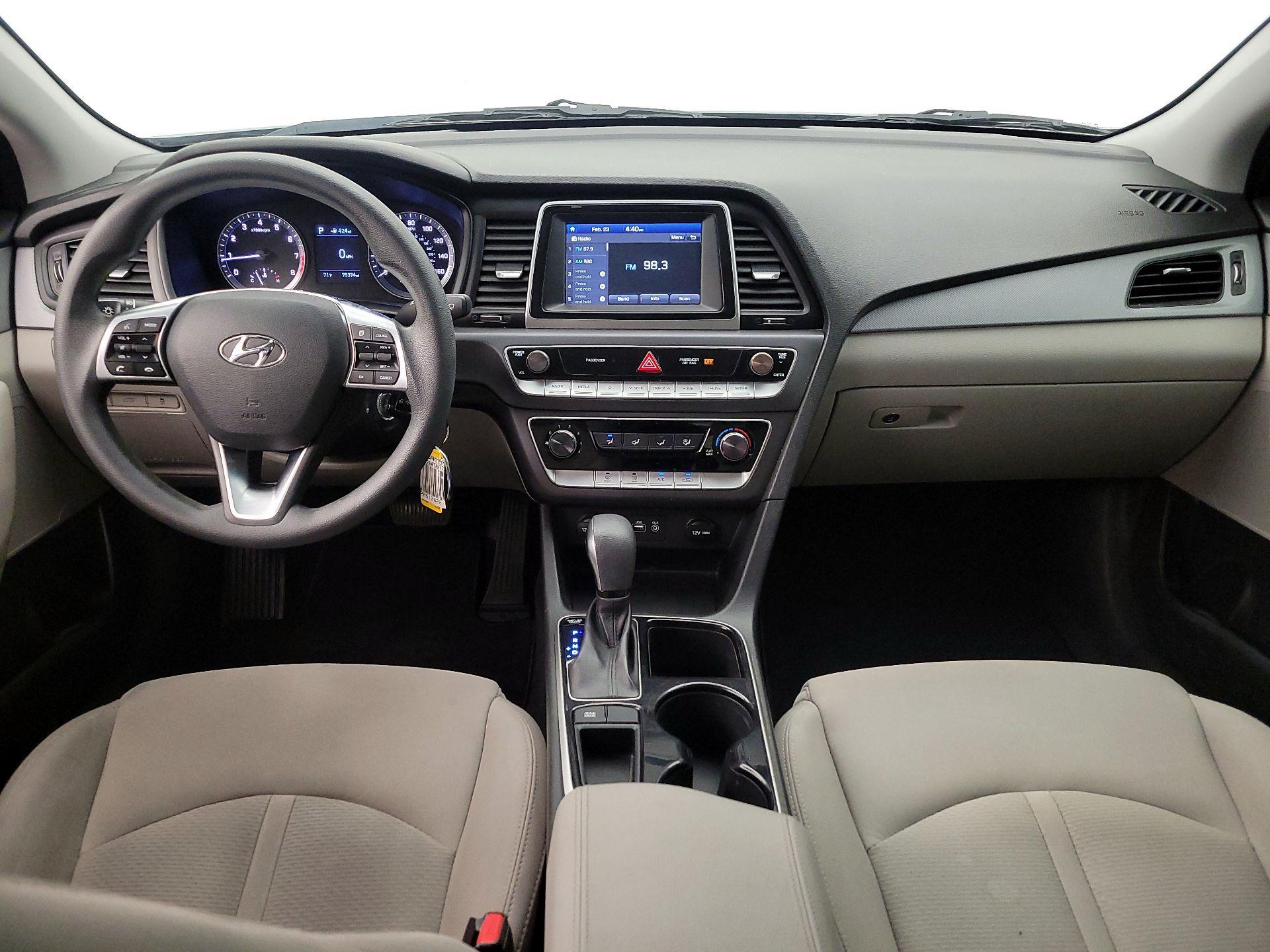 Thumbnail: 2019 Hyundai Sonata - 9