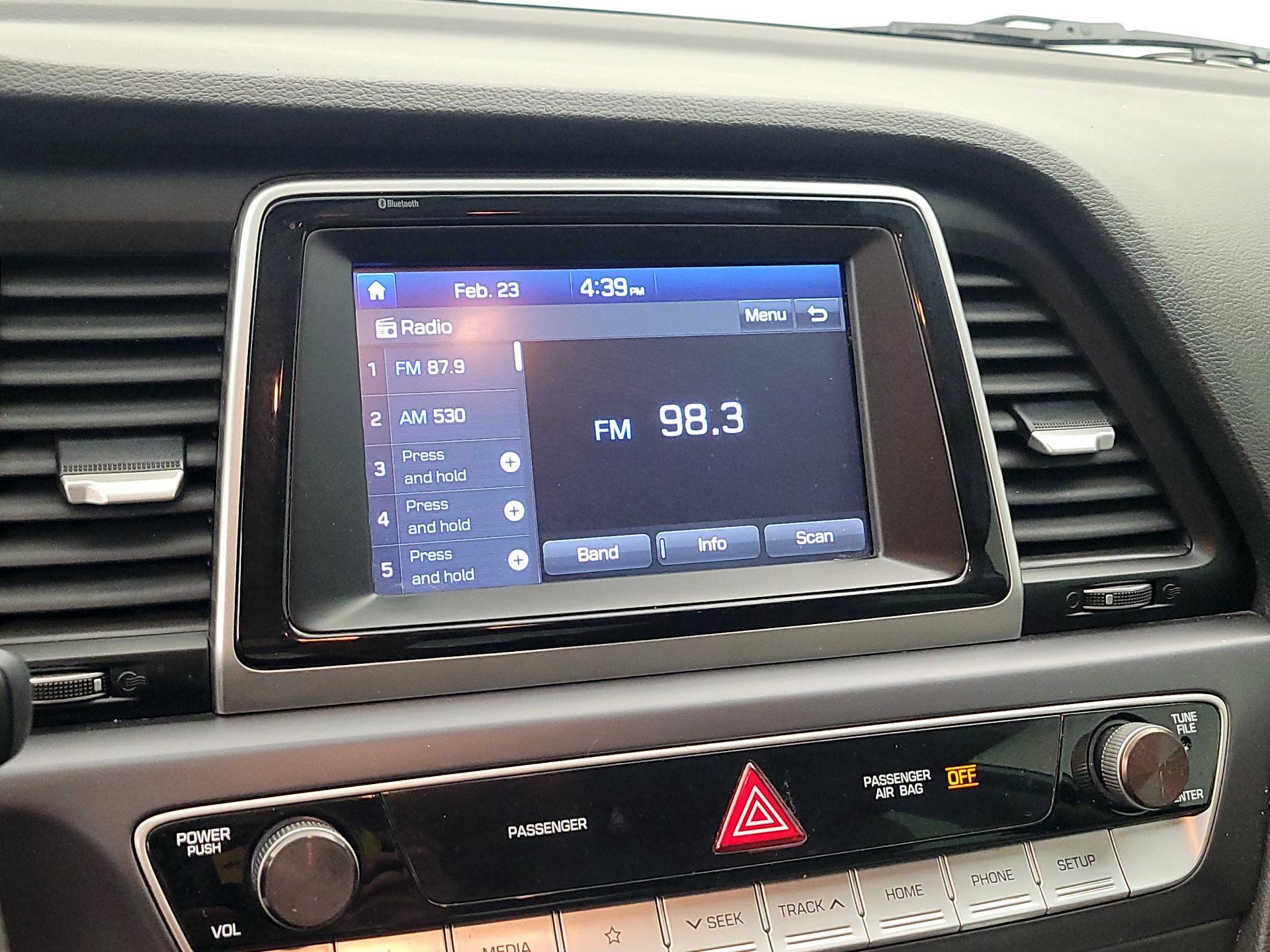 Thumbnail: 2019 Hyundai Sonata - 15