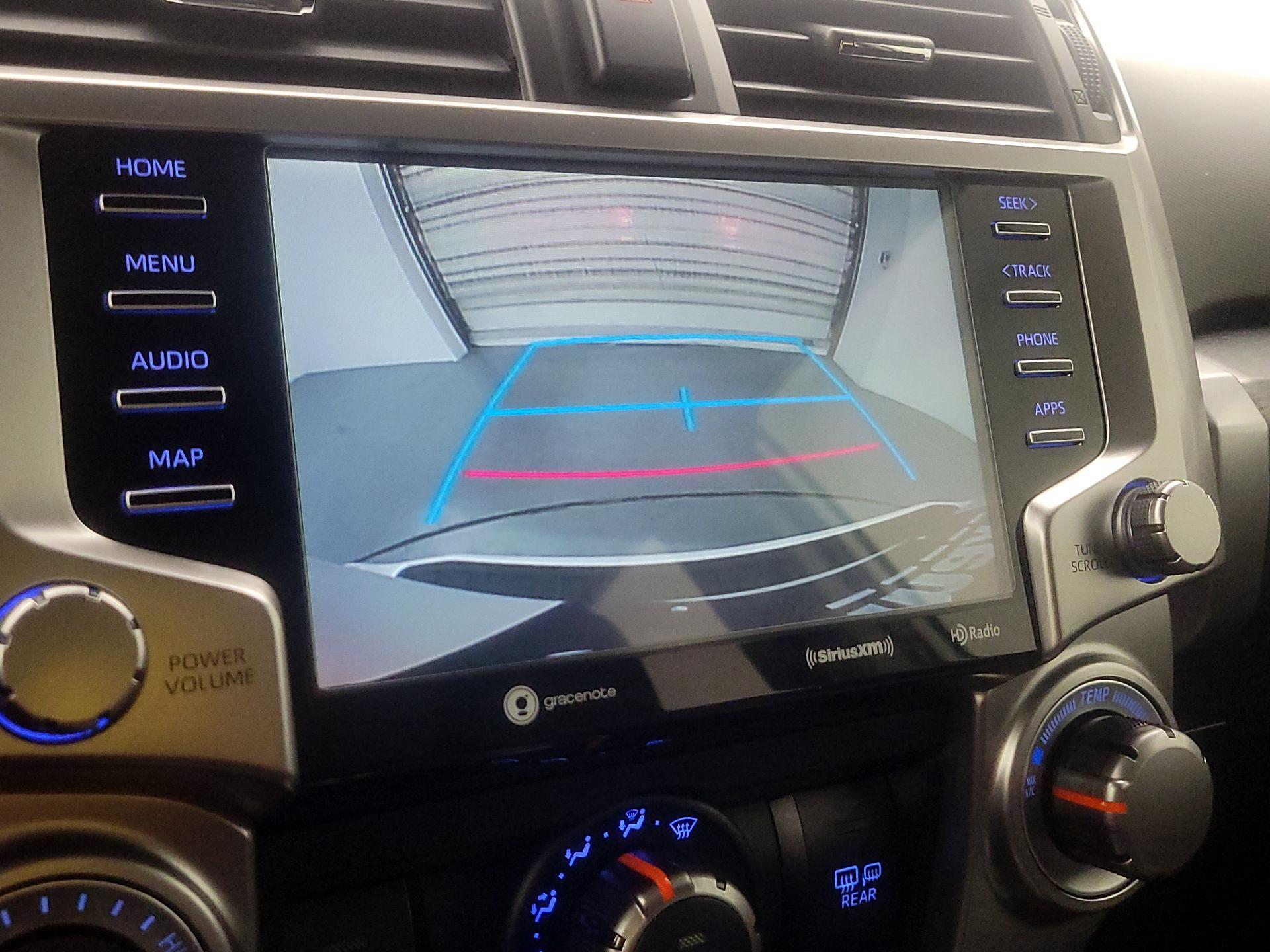 Thumbnail: 2022 Toyota 4Runner - 15