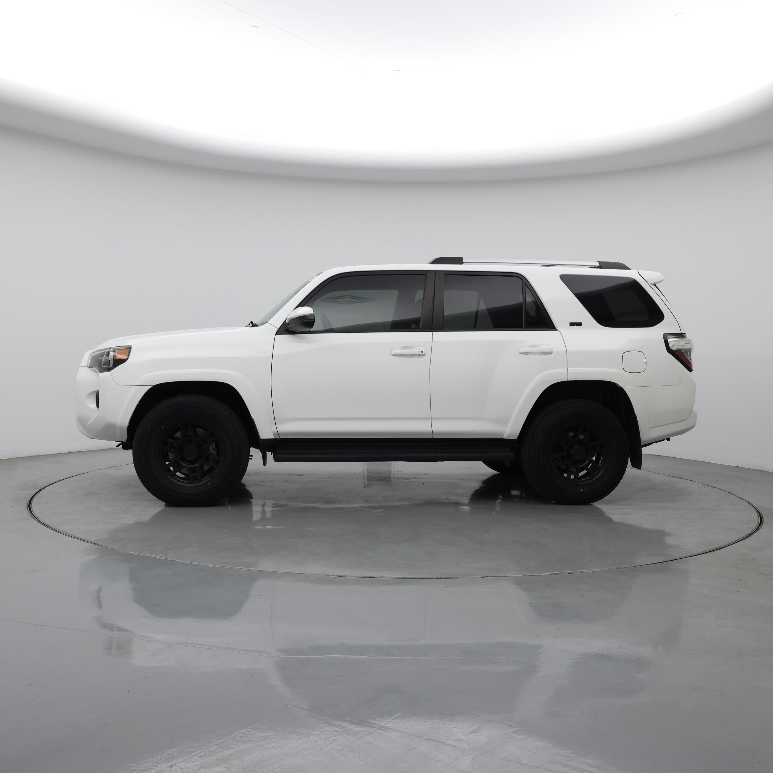 Thumbnail: 2022 Toyota 4Runner - 3
