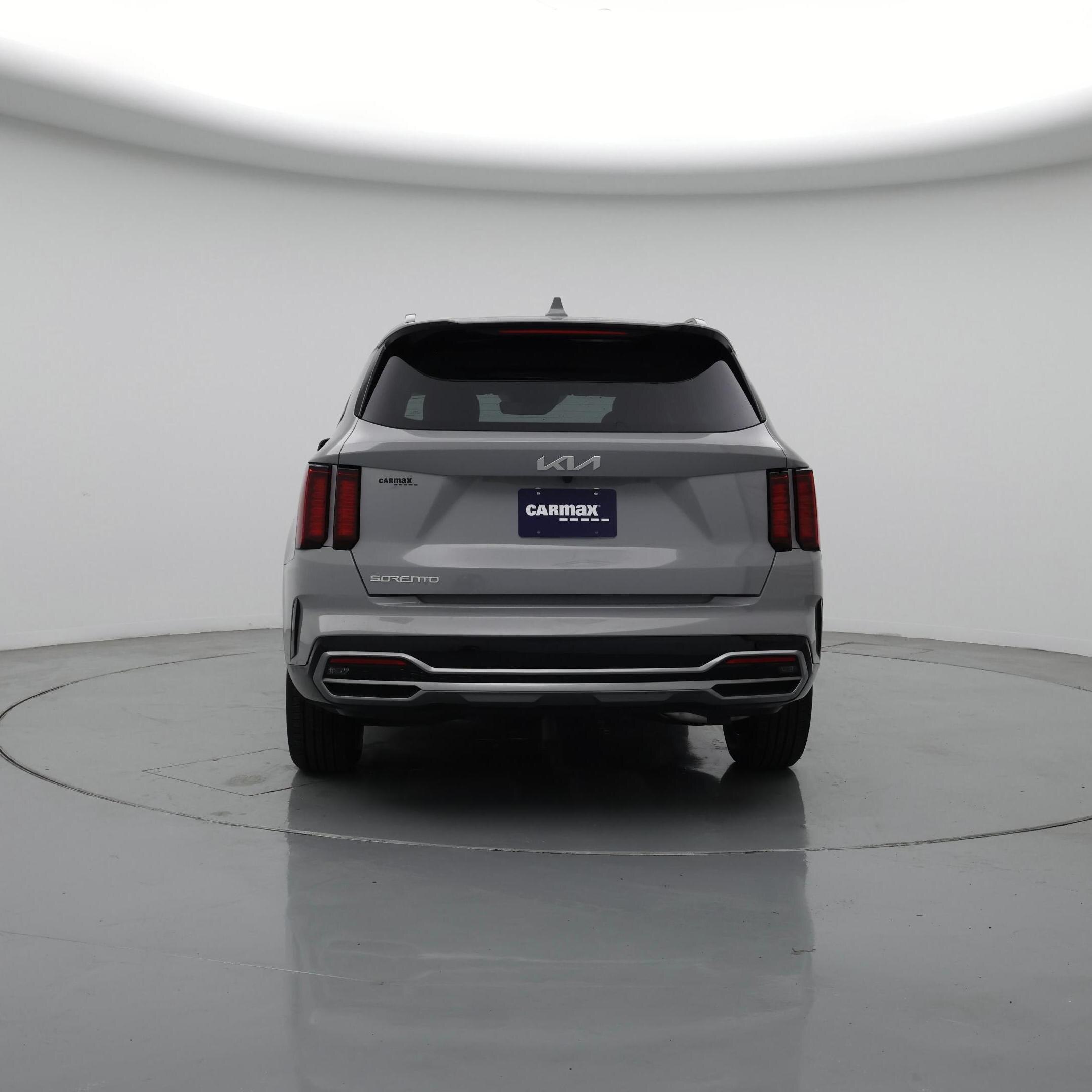 Thumbnail: 2023 Kia Sorento - 6