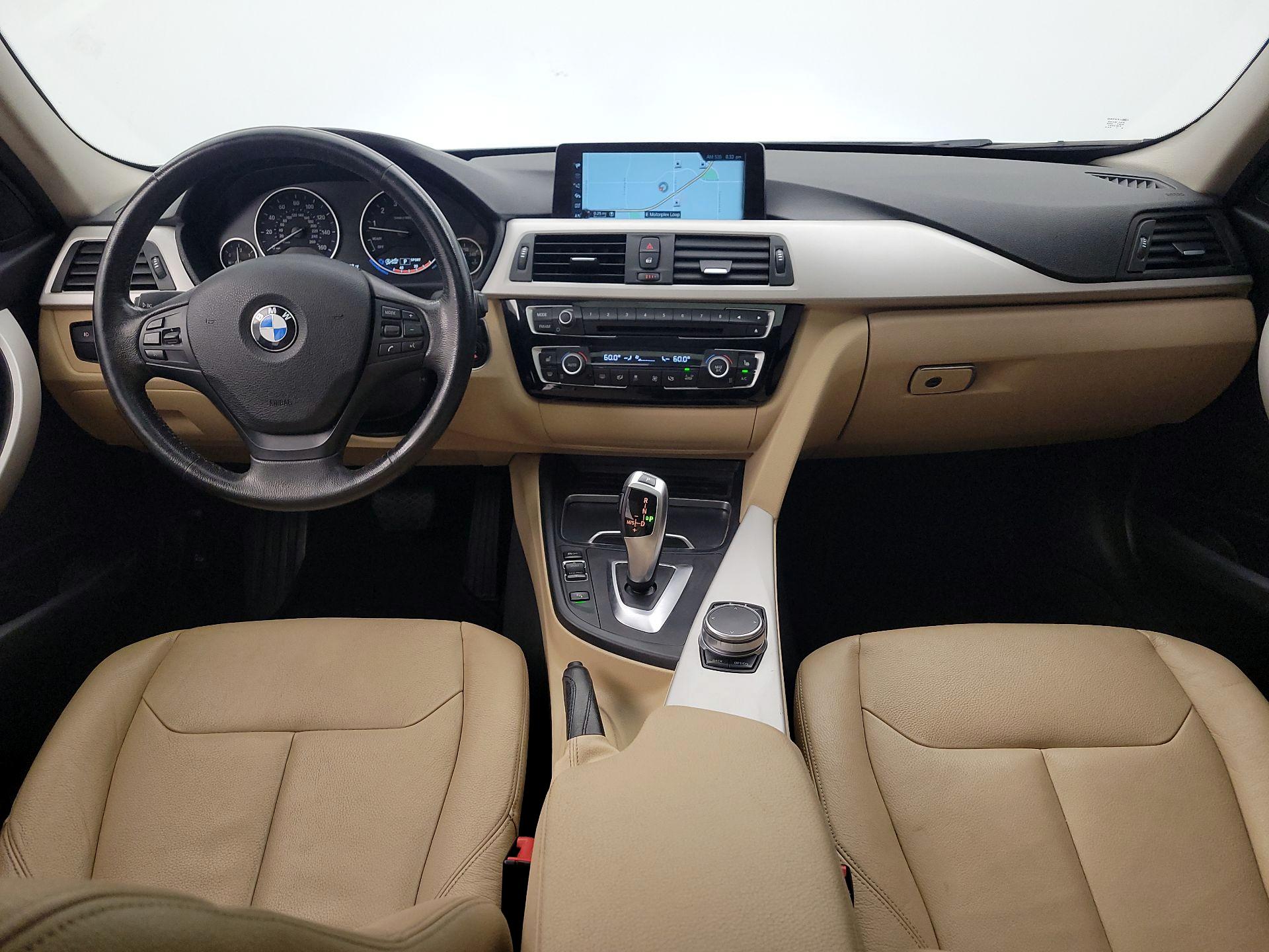 Thumbnail: 2017 BMW 3 Series - 9