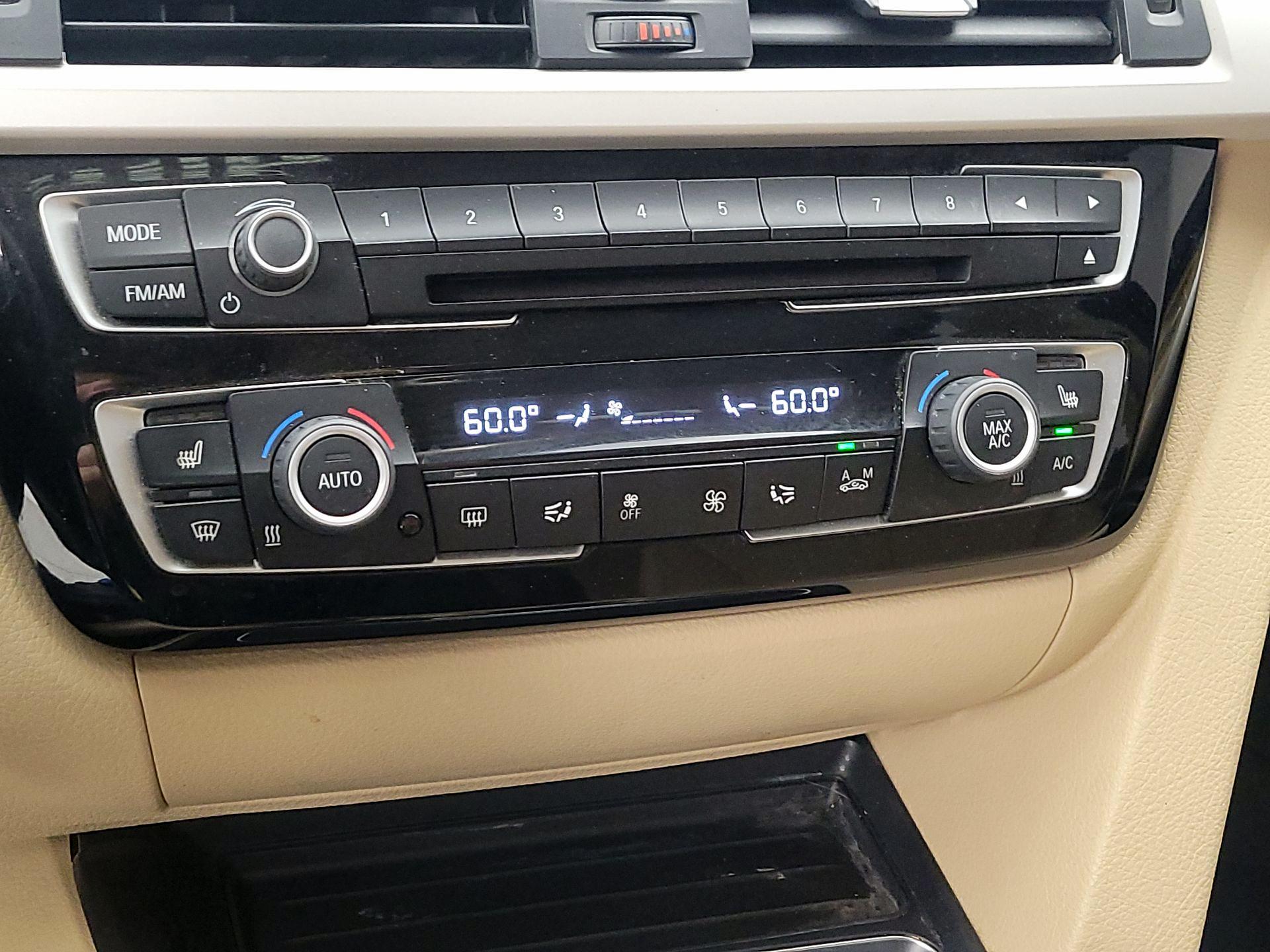 Thumbnail: 2017 BMW 3 Series - 17