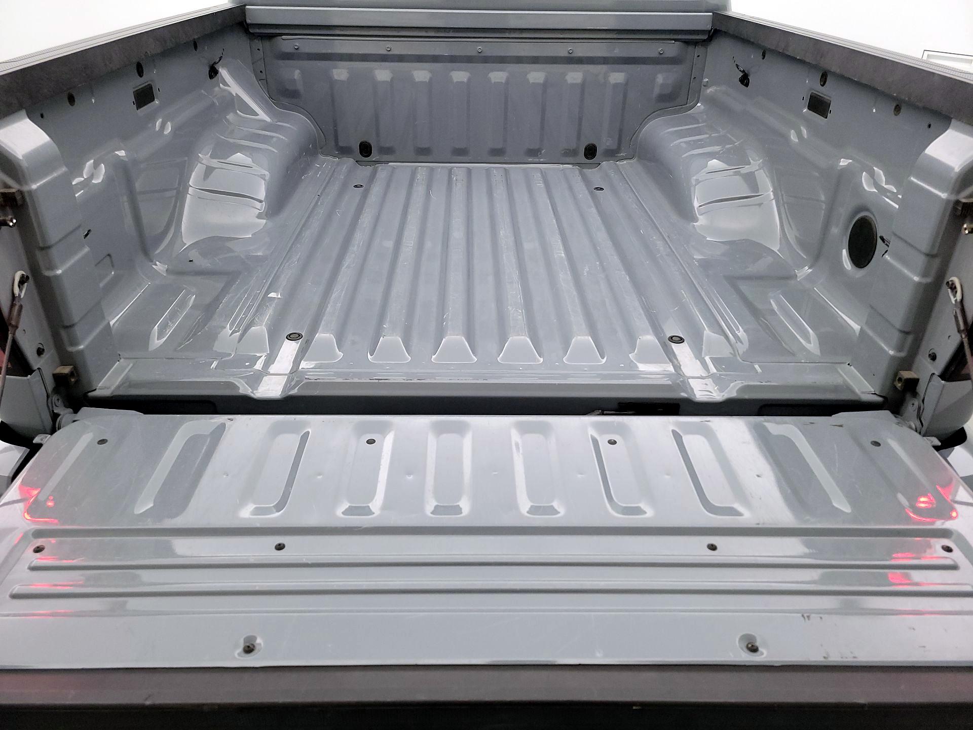 Thumbnail: 2024 Nissan Frontier - 20