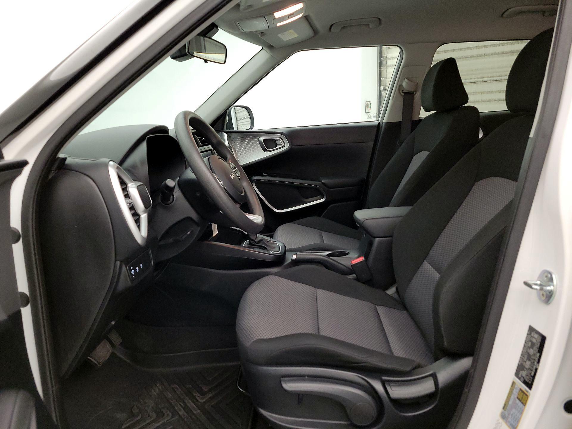 Thumbnail: 2024 Kia Soul - 11