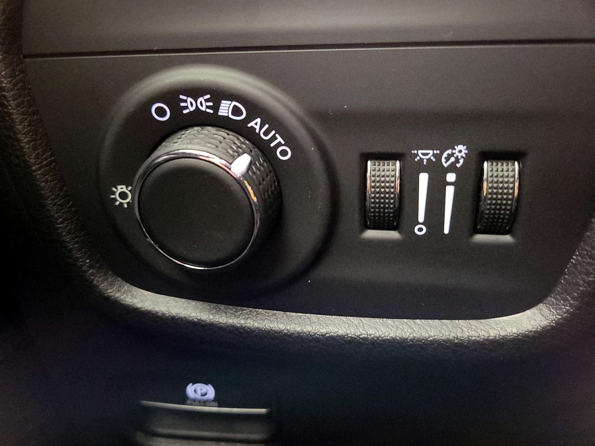 Thumbnail: 2022 Jeep Grand Cherokee L - 13