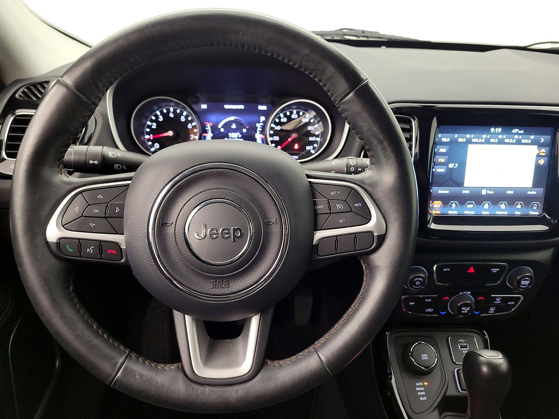 Thumbnail: 2019 Jeep Compass - 10