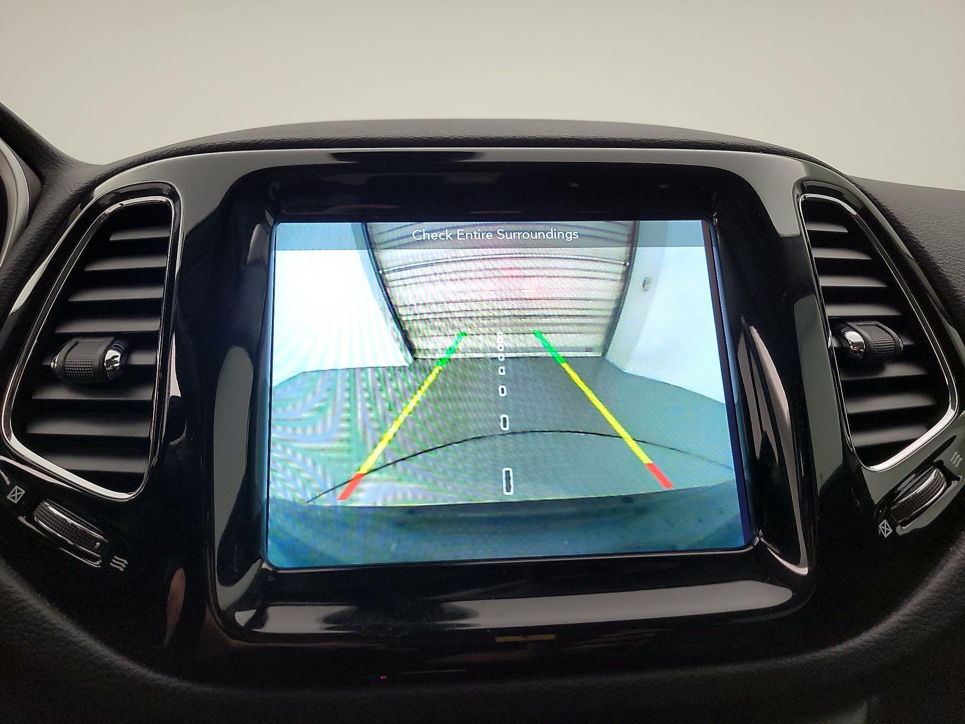 Thumbnail: 2019 Jeep Compass - 15