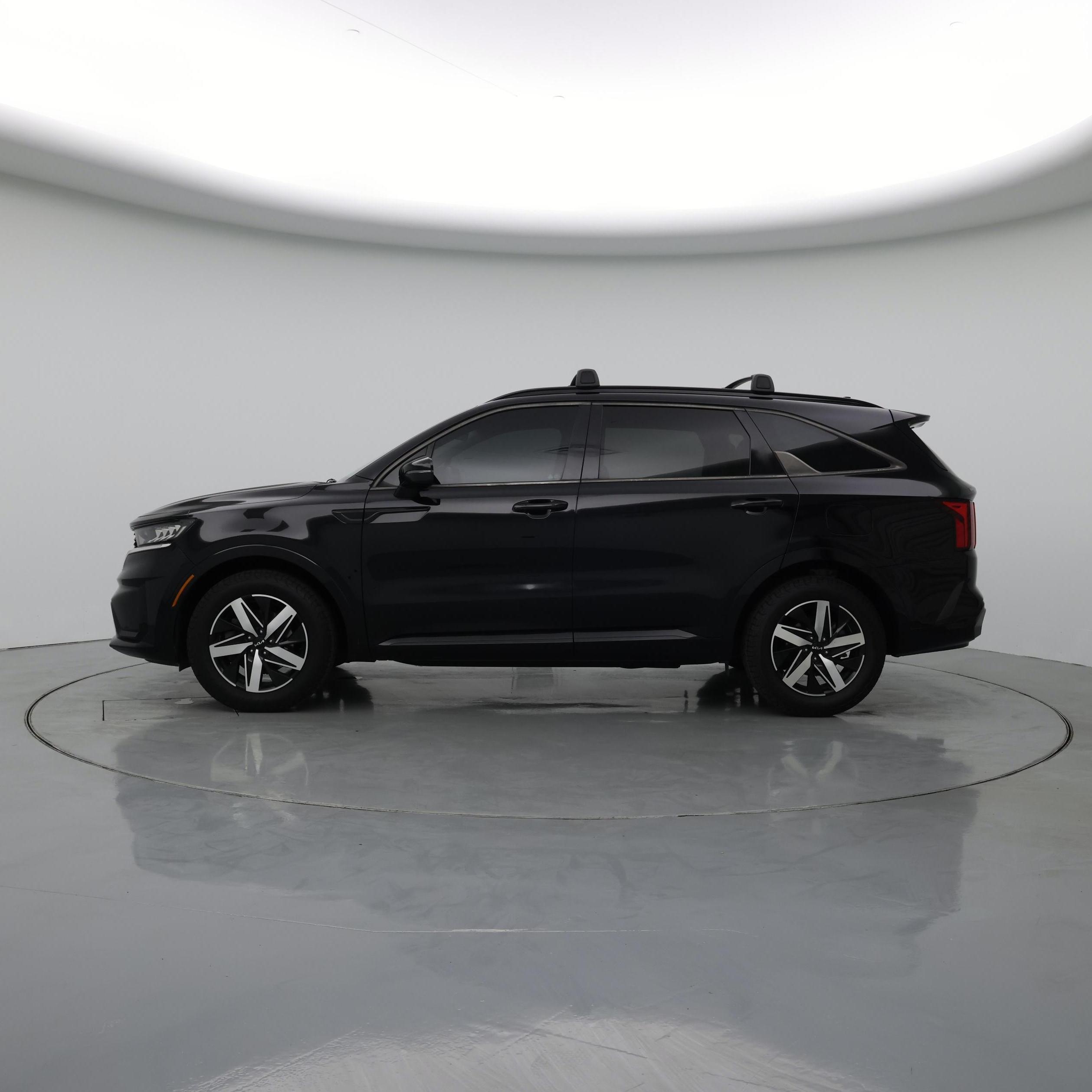Thumbnail: 2022 Kia Sorento - 3