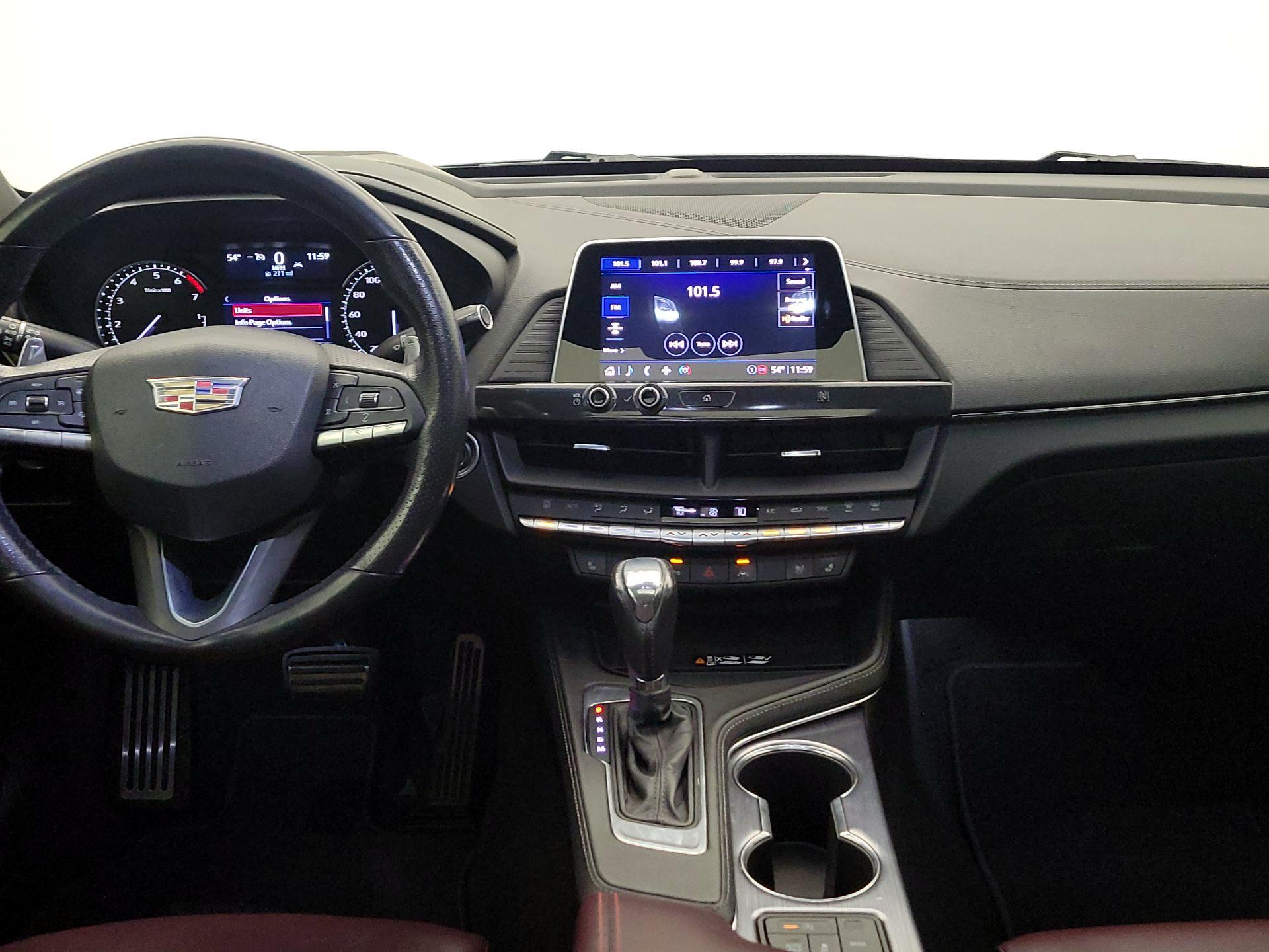 Thumbnail: 2021 Cadillac CT4 - 9