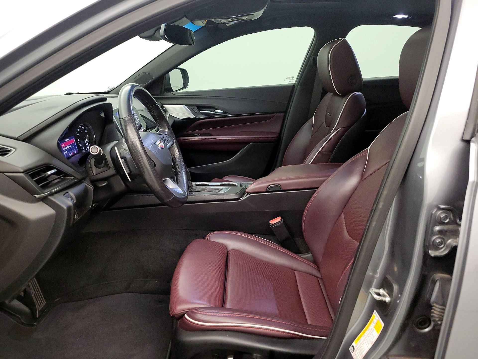 Thumbnail: 2021 Cadillac CT4 - 11