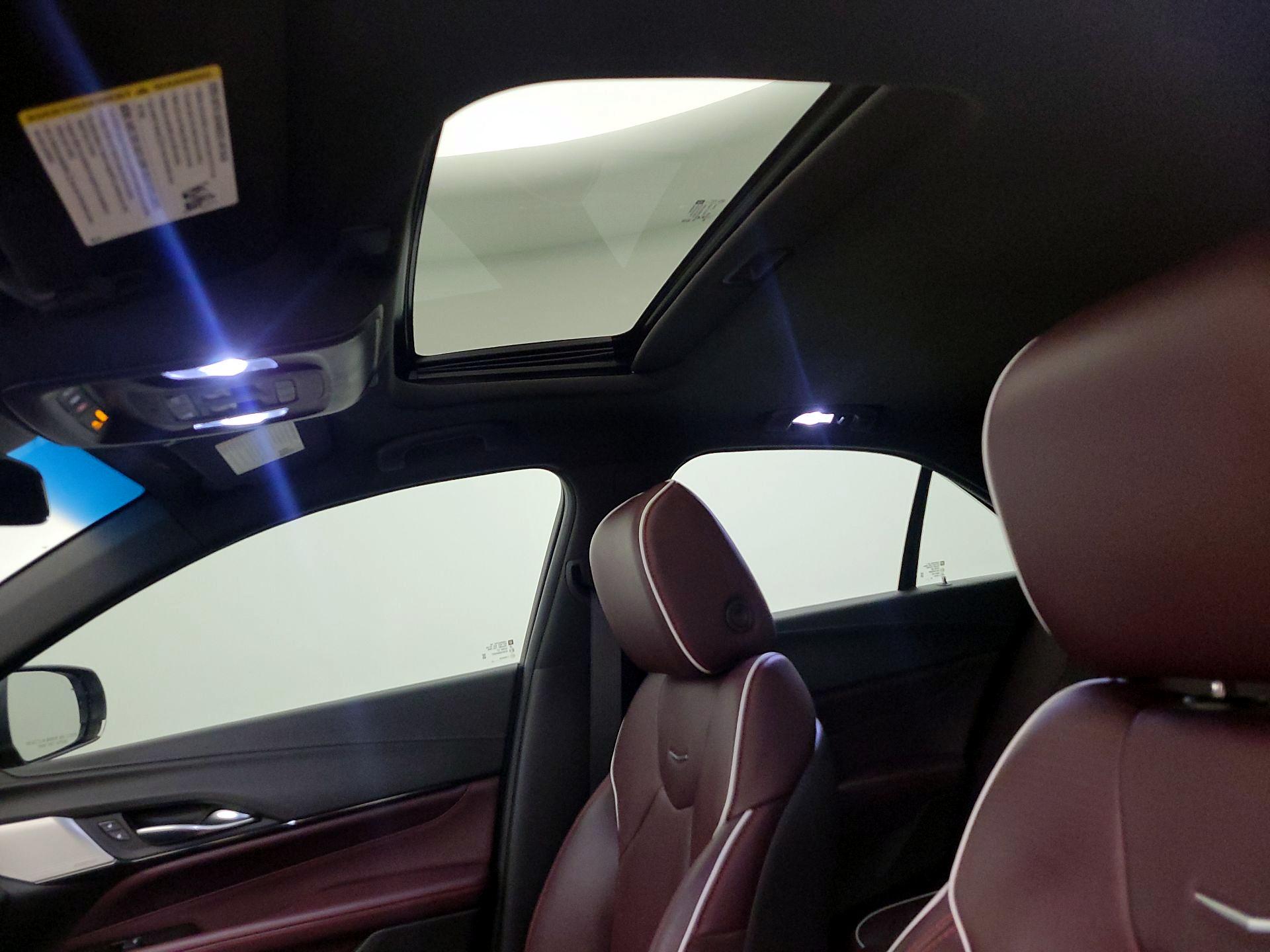 Thumbnail: 2021 Cadillac CT4 - 19