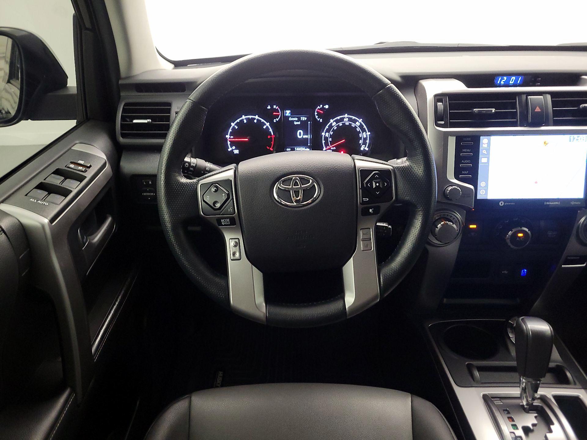 Thumbnail: 2024 Toyota 4Runner - 10