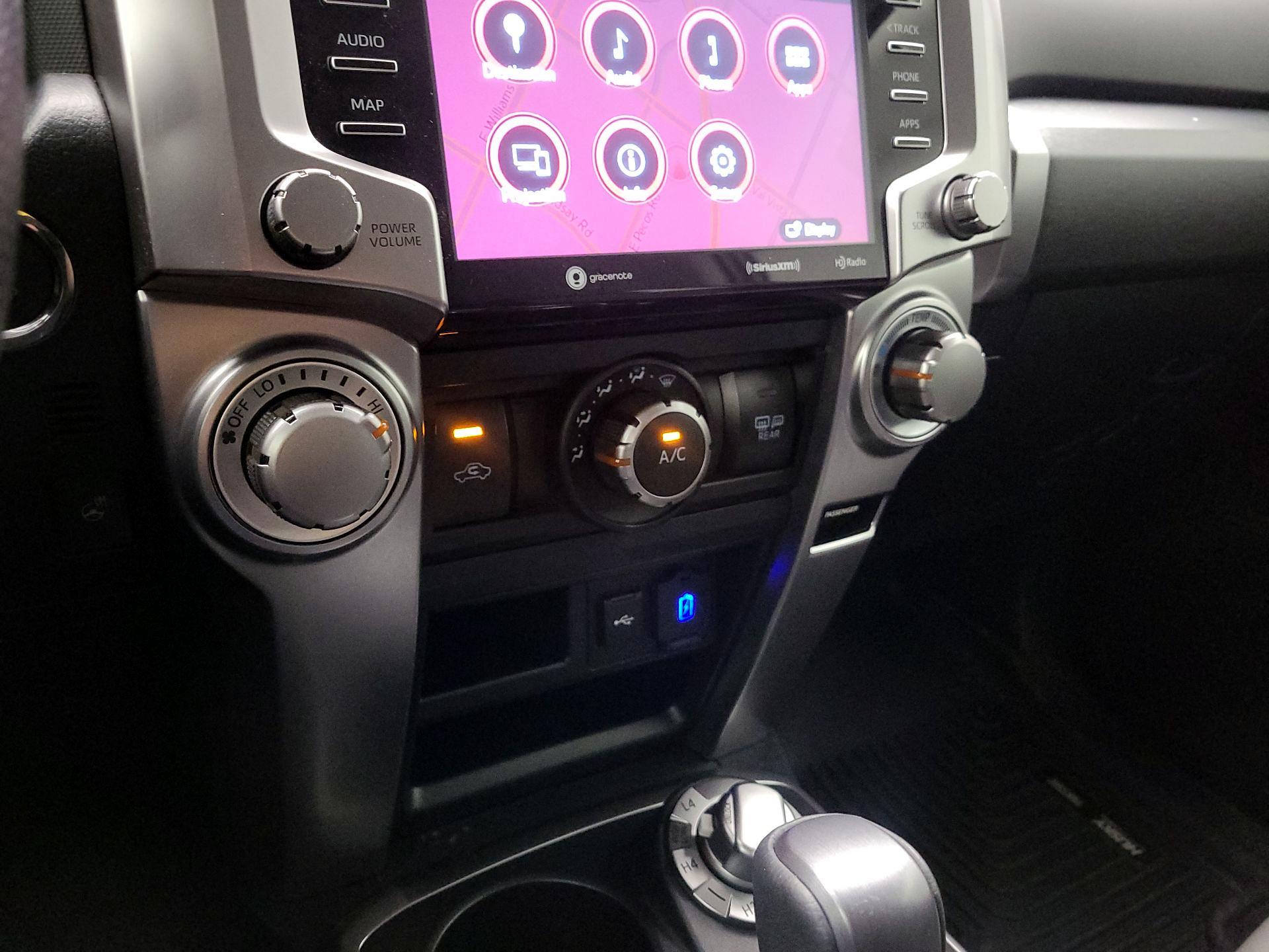 Thumbnail: 2024 Toyota 4Runner - 17