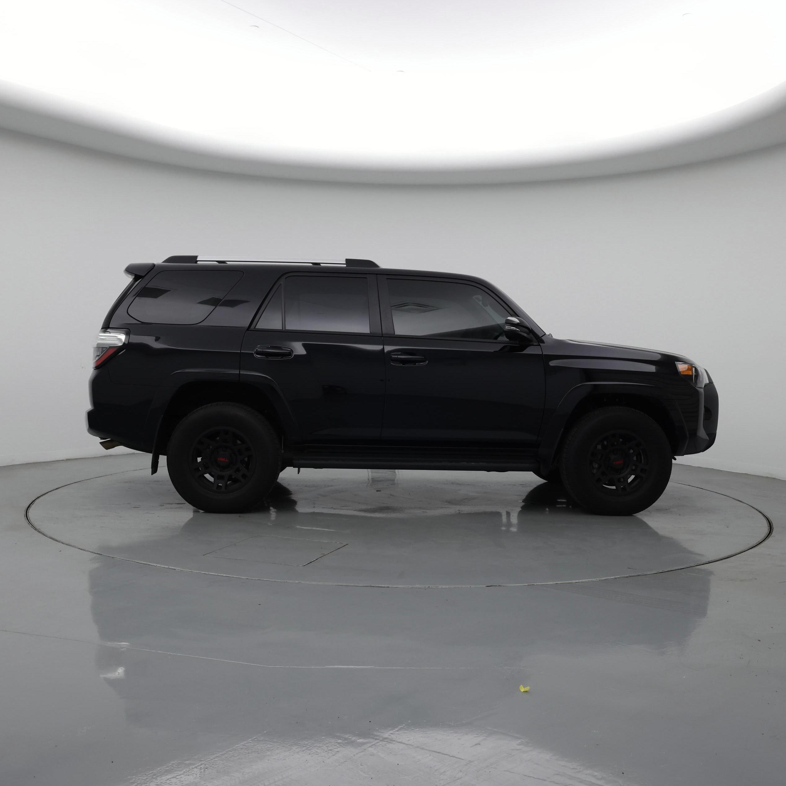 Thumbnail: 2024 Toyota 4Runner - 7