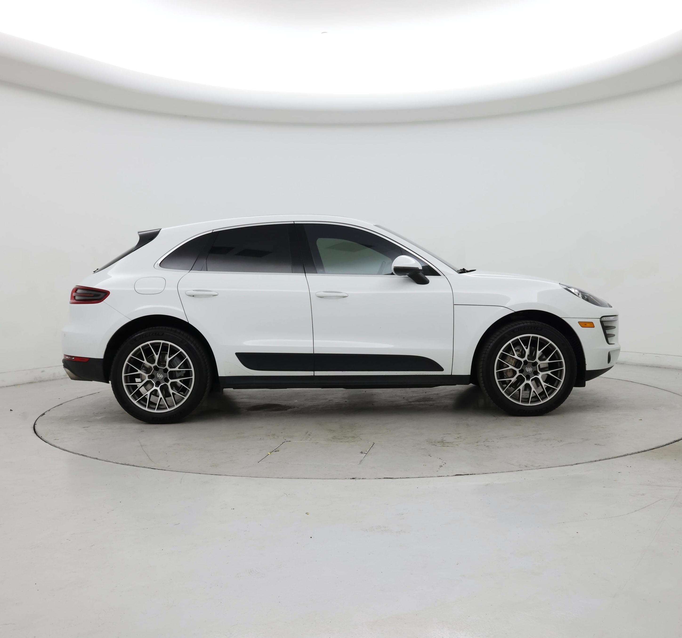 Thumbnail: 2018 Porsche Macan - 7