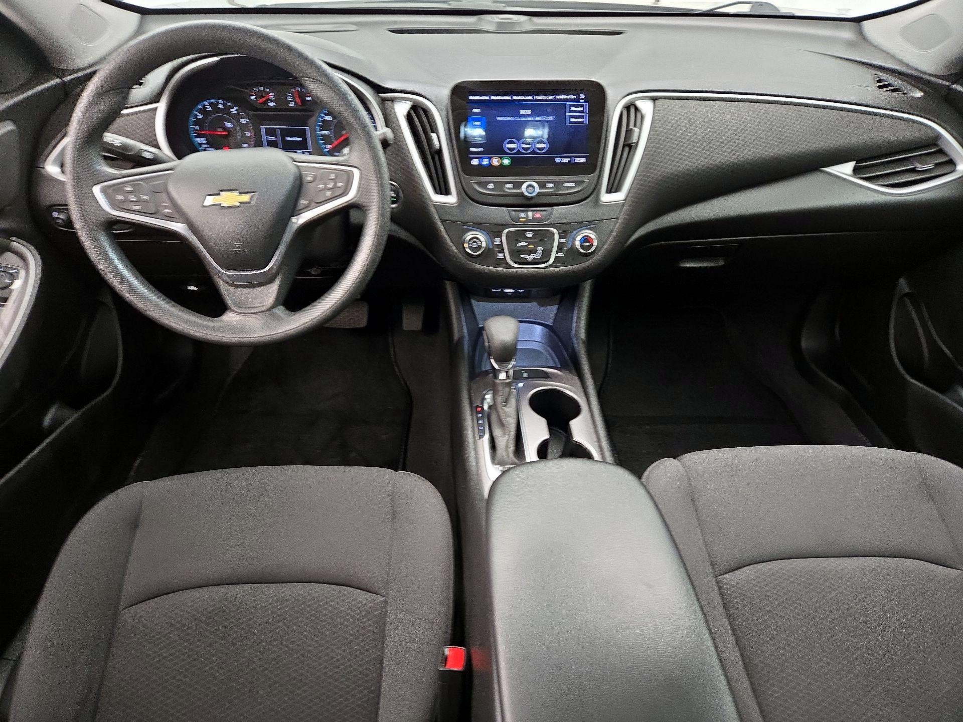 Thumbnail: 2023 Chevrolet Malibu - 9