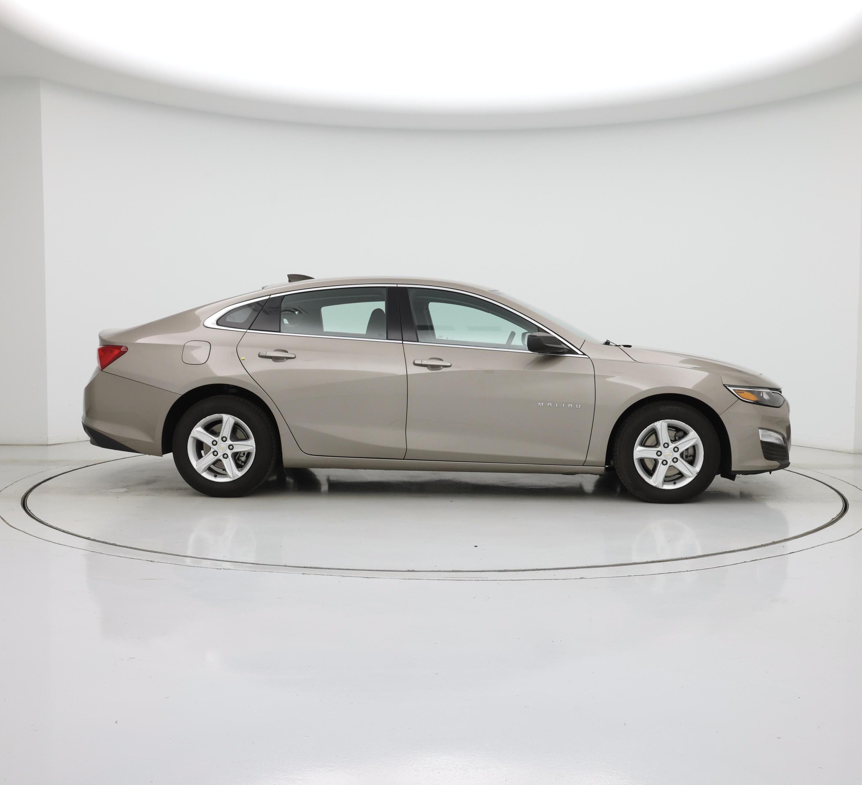 Thumbnail: 2023 Chevrolet Malibu - 7