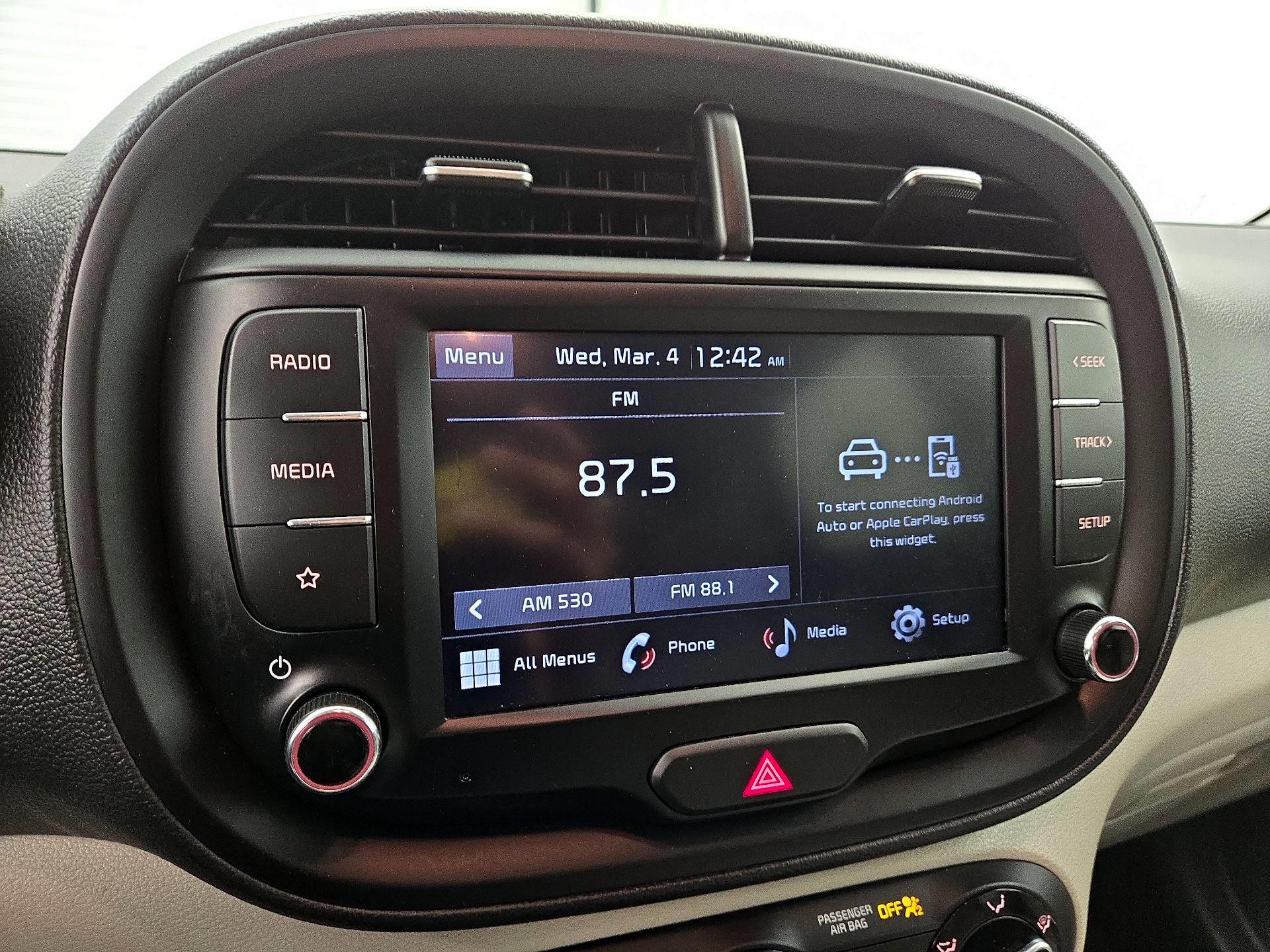 Thumbnail: 2022 Kia Soul - 15