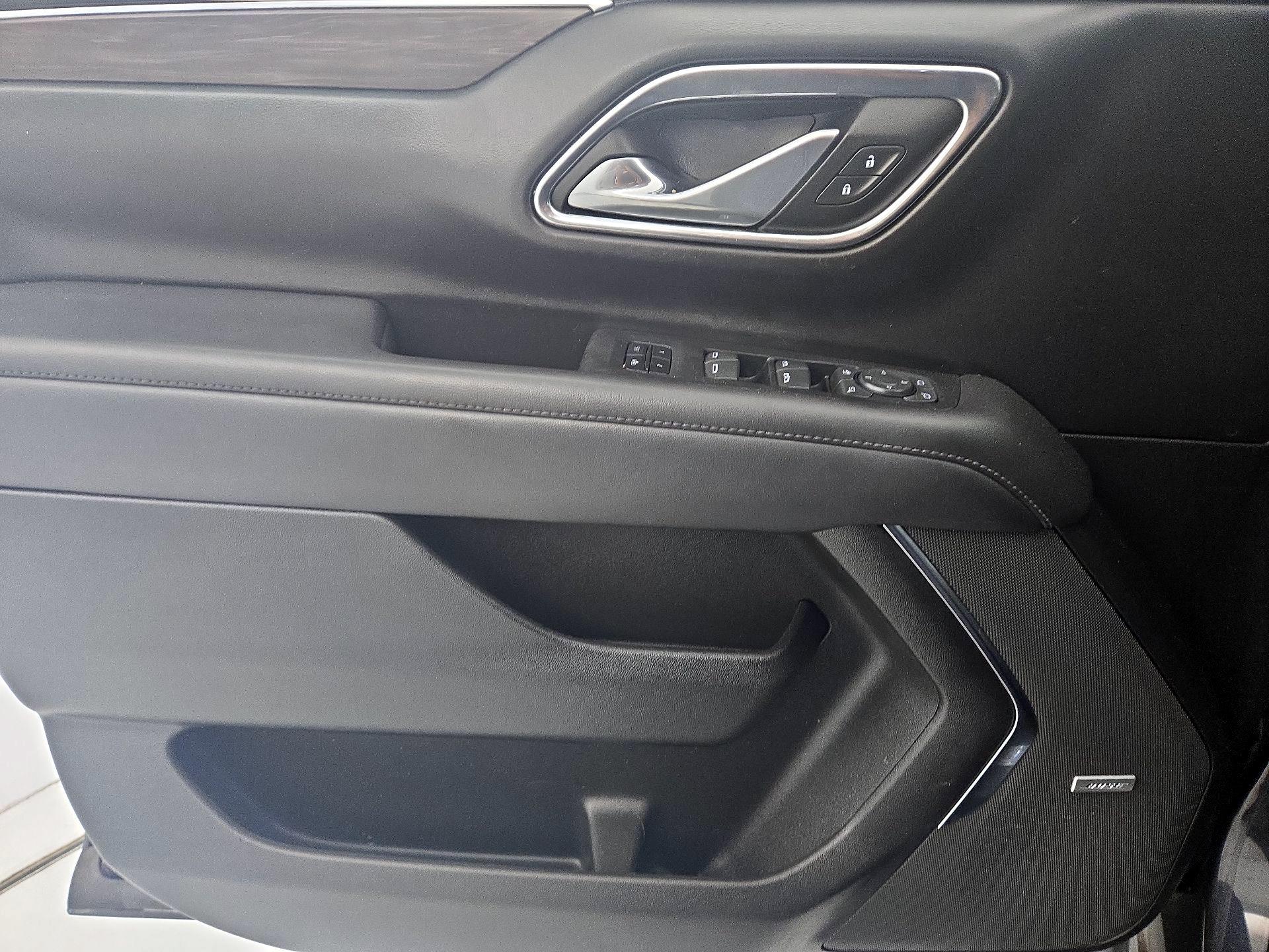 Thumbnail: 2023 Chevrolet Tahoe - 12