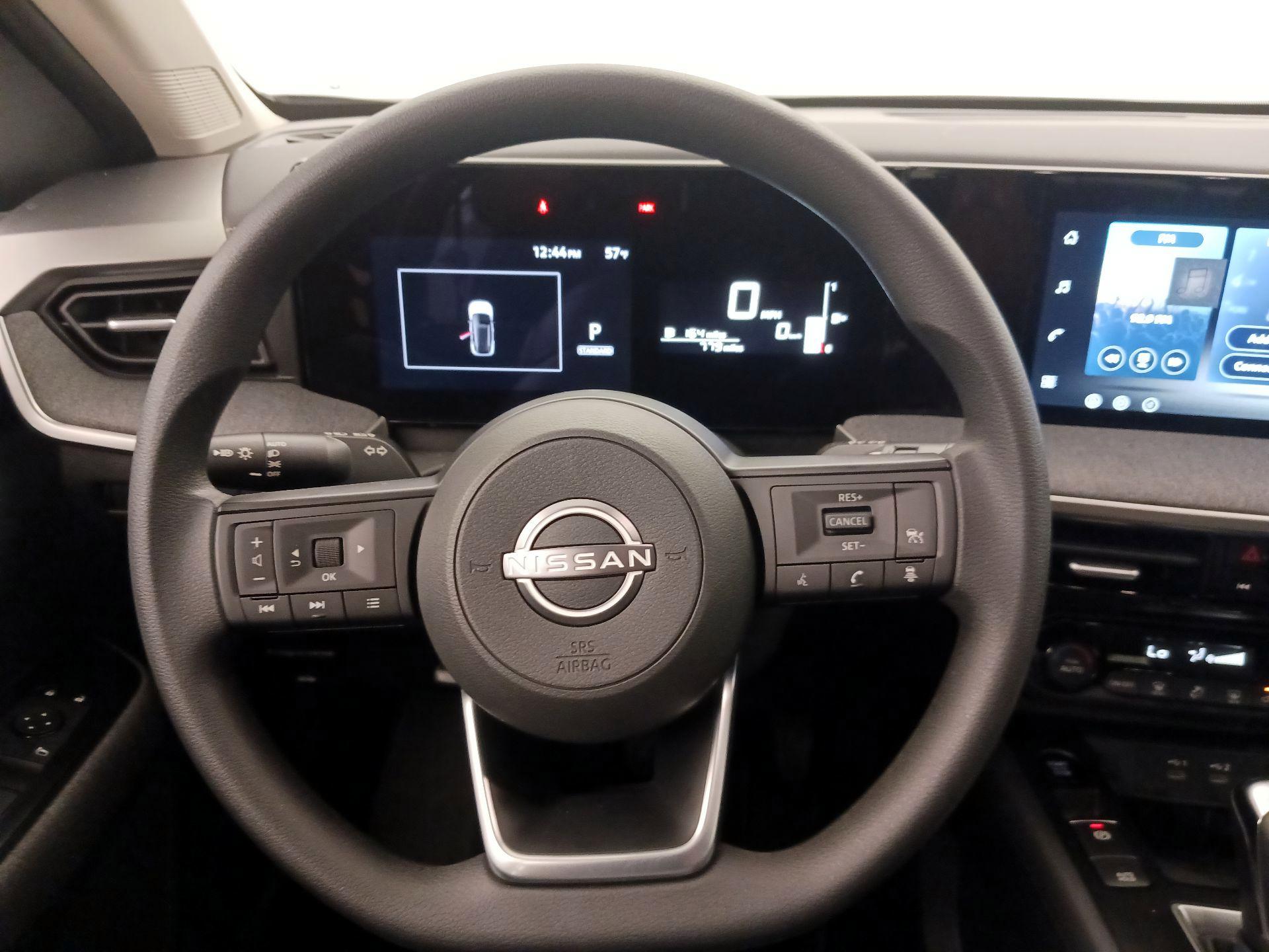 Thumbnail: 2026 Nissan Kicks - 10